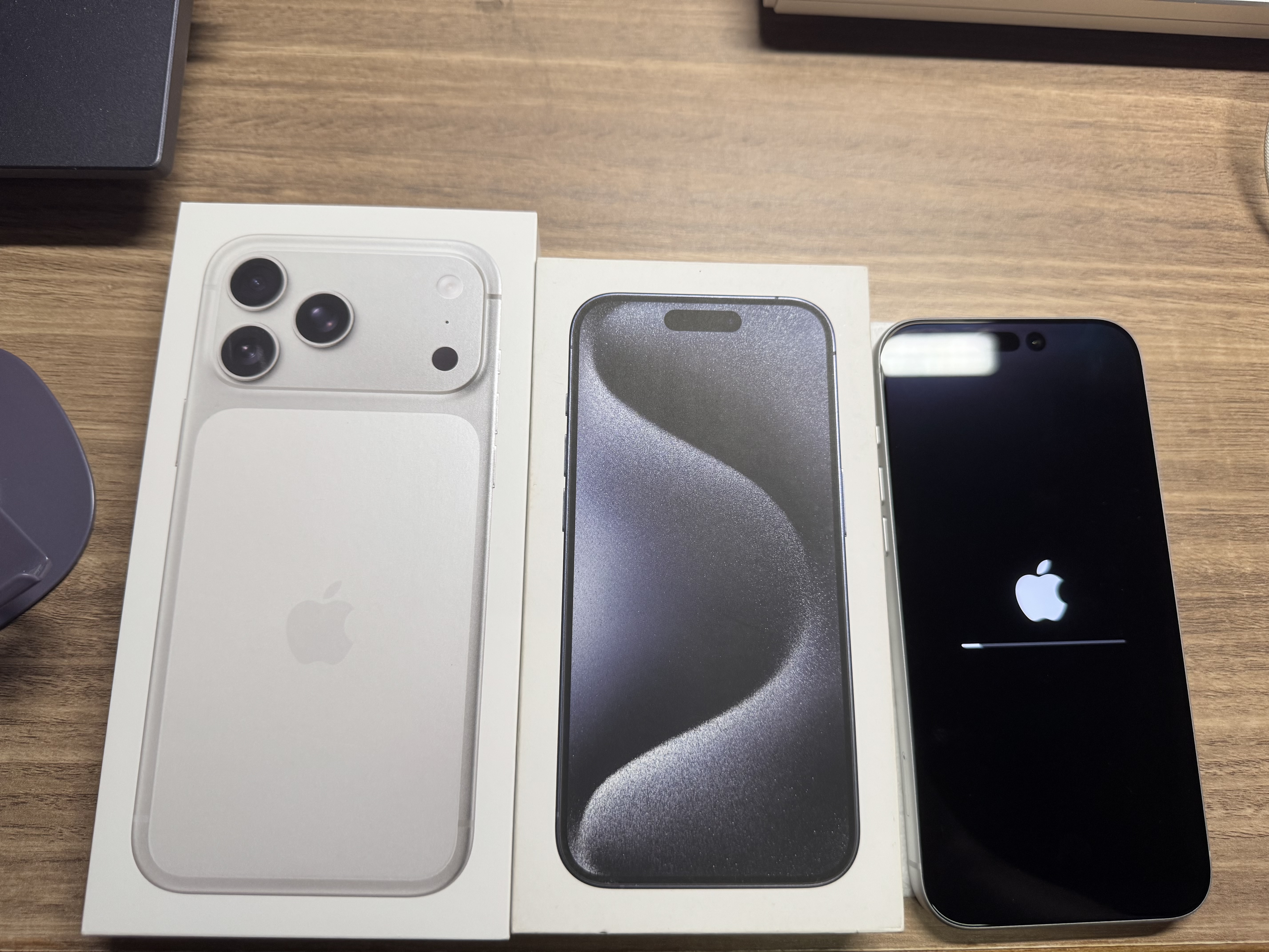 Apple/苹果iPhone 17 Pro Max 256GB 银色 移动联通电信5G 双卡双待手机 送礼好物 实拍图