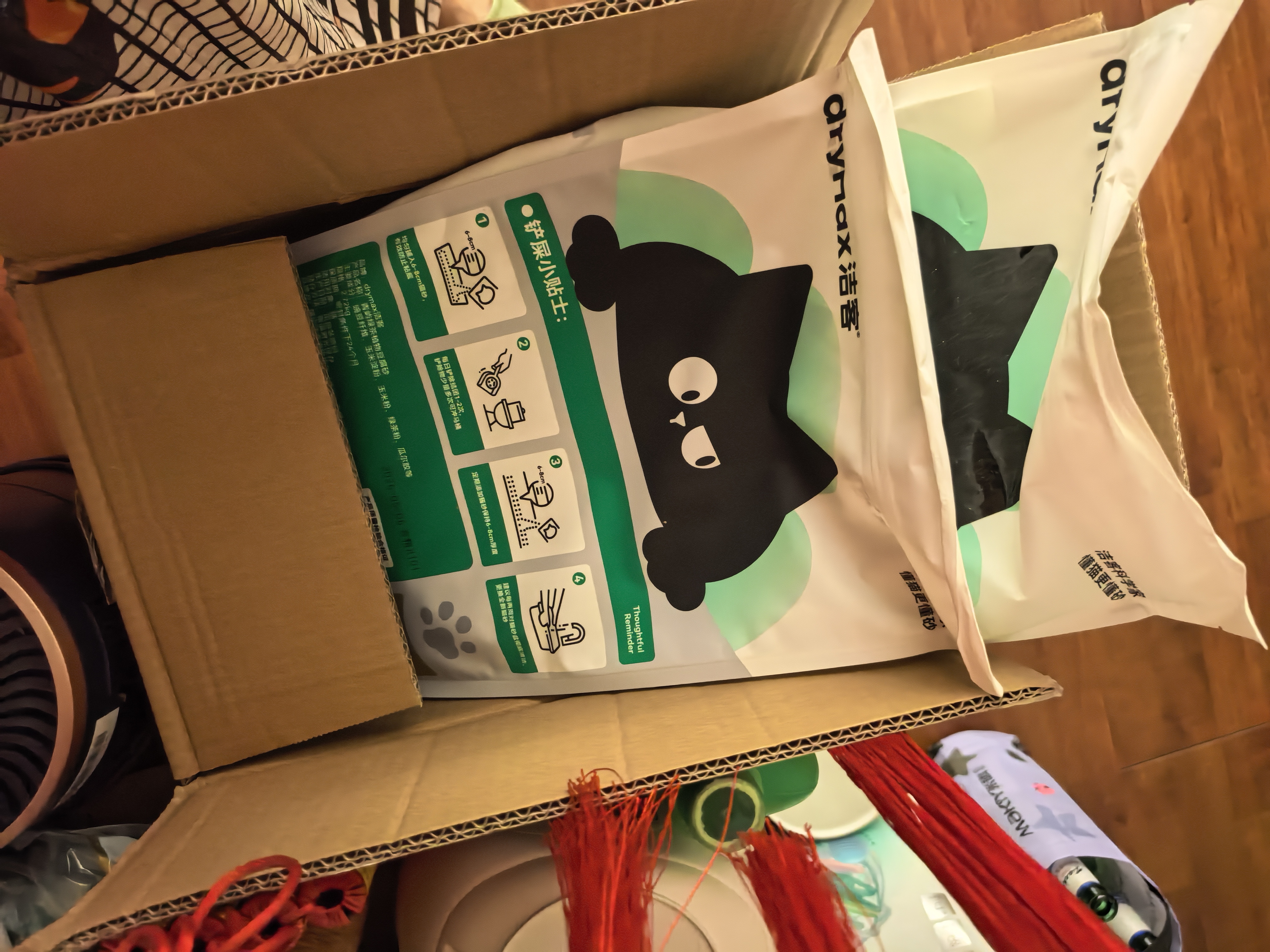 洁客（Drymax）植物环保结团除臭低尘豆腐猫砂绿茶味2.72kg*3袋 实拍图