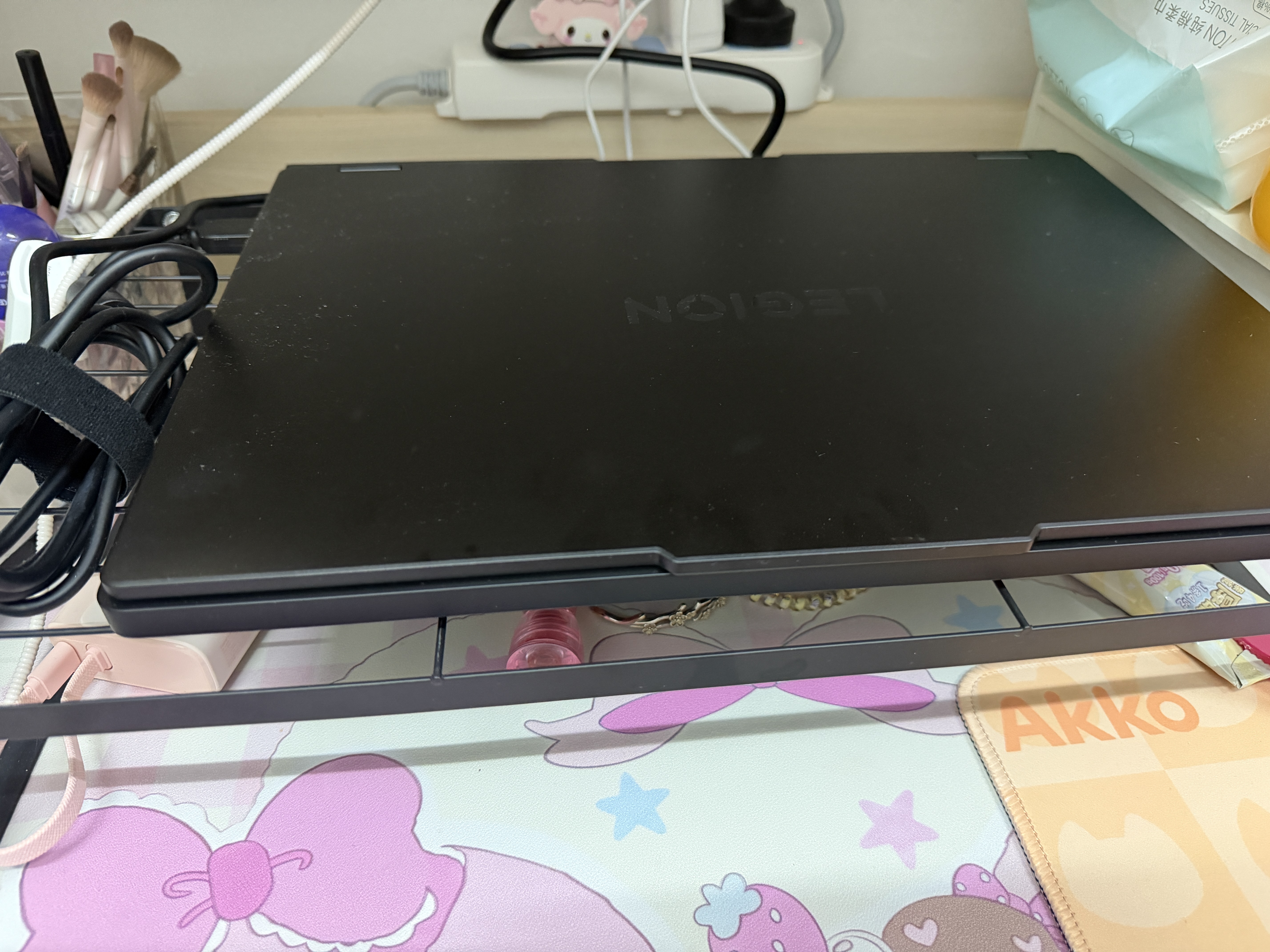 联想拯救者R7000P 2026补贴15% 电竞游戏笔记本电脑y学生设计9000P同款5070独显可选 旗舰标压锐龙16核 R9-8940HX 16G 1T 满血RTX5060丨国补 16英寸超竞屏  实拍图