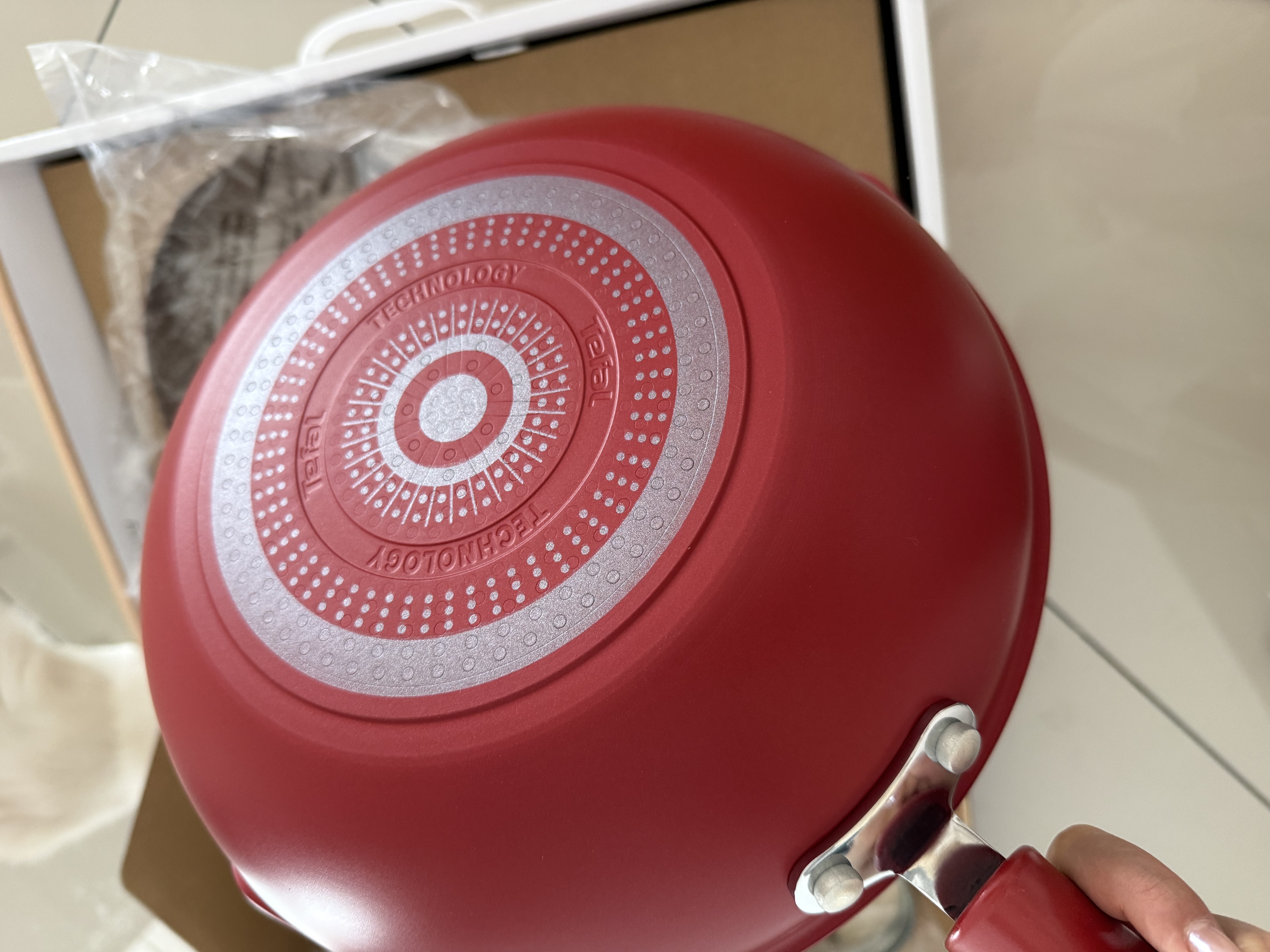 特福（Tefal）特福炒锅有钛不粘锅家用28cm煎炒锅可进洗碗机炒锅可进洗碗机 实拍图