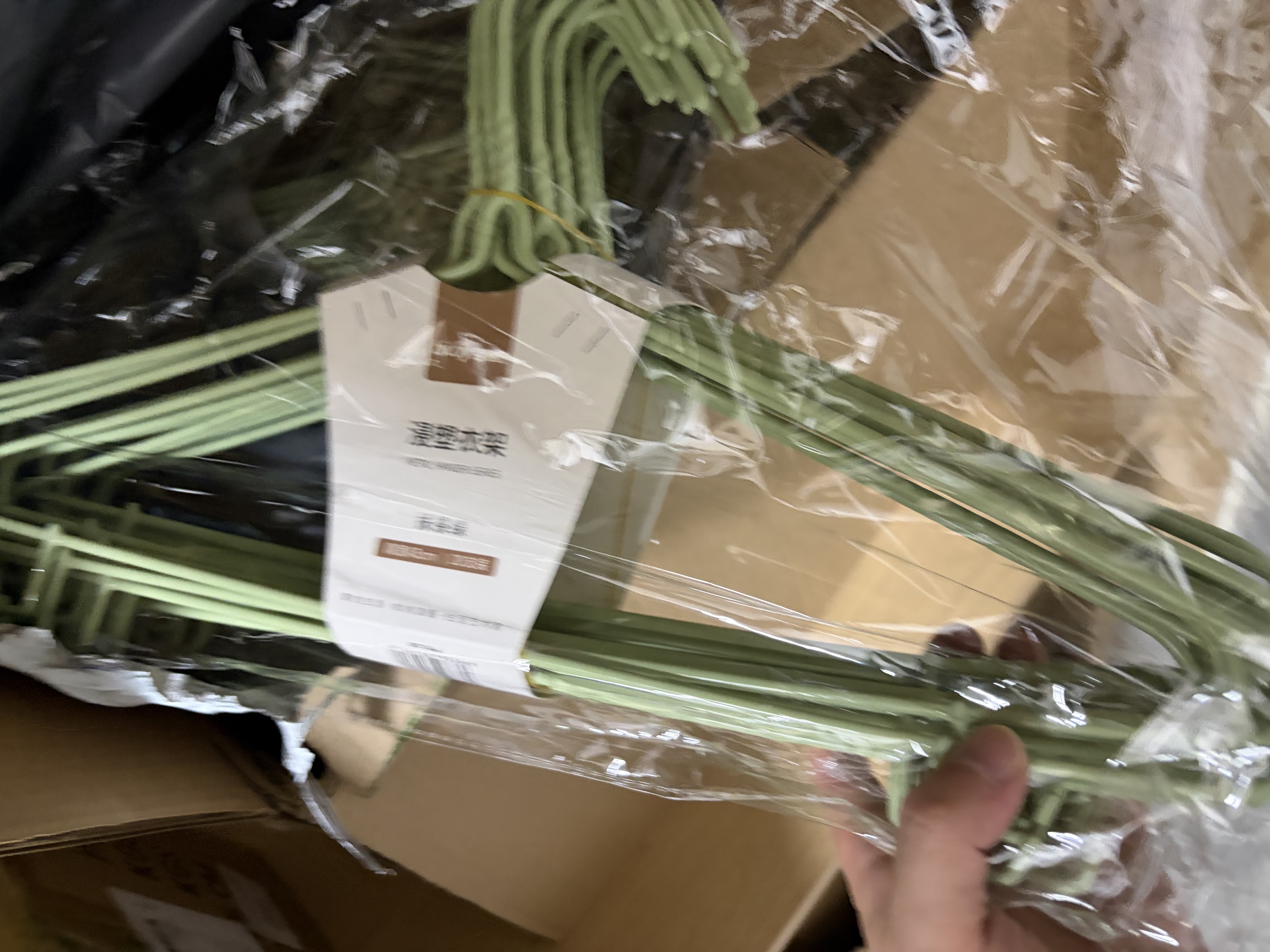 百草园衣架无痕挂衣服防滑晾衣架成人家用加粗加宽大号晾晒衣撑衣挂衣架学生用宿舍20支 实拍图