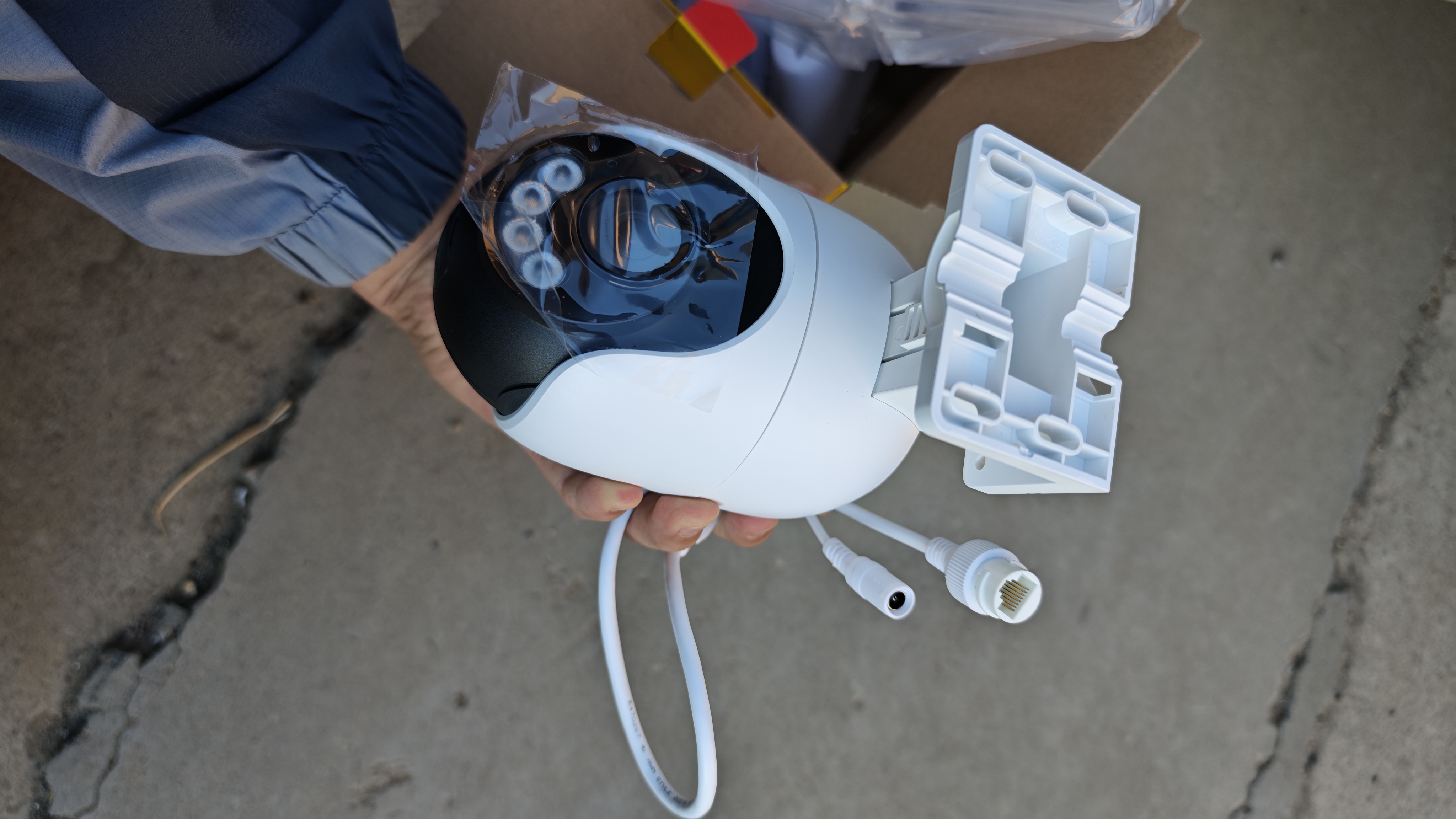 普联（TP-LINK）4g摄像头室外户外终身免充值流量800万家用监控器360度无死角带夜视全景旋转云台手机远程682F 实拍图