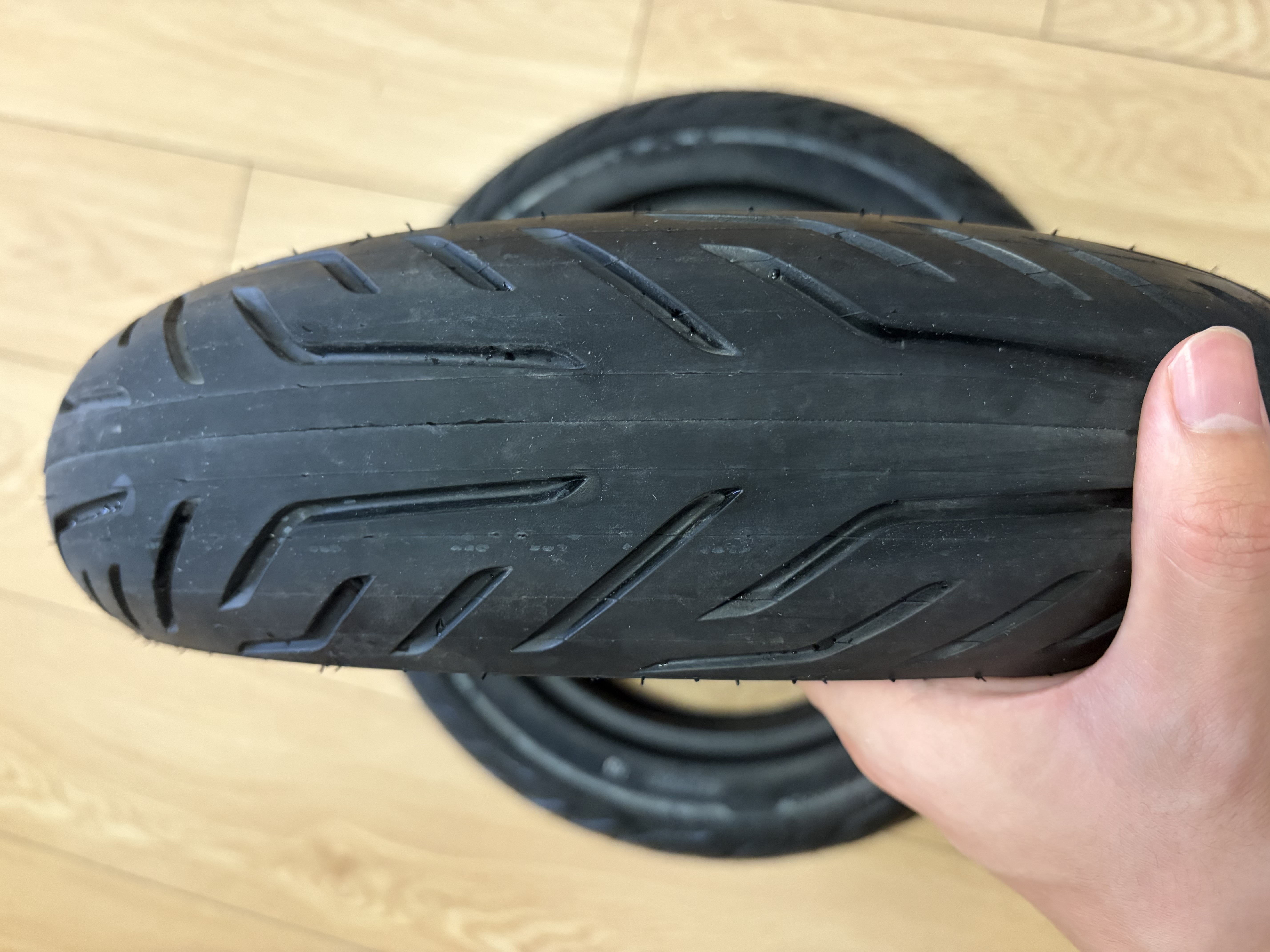 米其林（MICHELIN）摩托车轮胎CITY GRIP SAVER  90/90-10 50J 实拍图