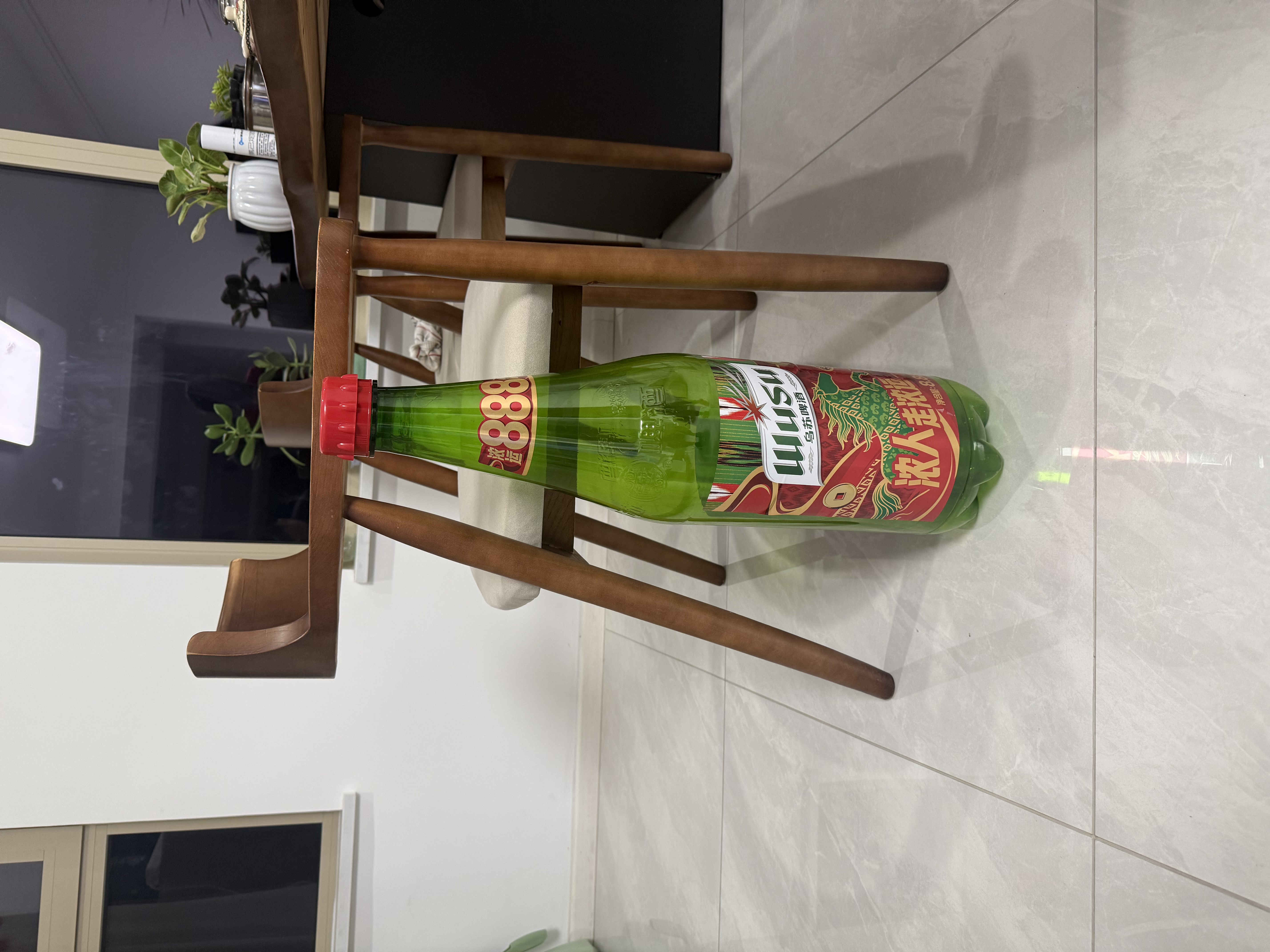 乌苏啤酒（wusu）大乌苏8.88L鲜啤范丞丞同款 聚会宴请轰趴庆祝 京东自营 实拍图