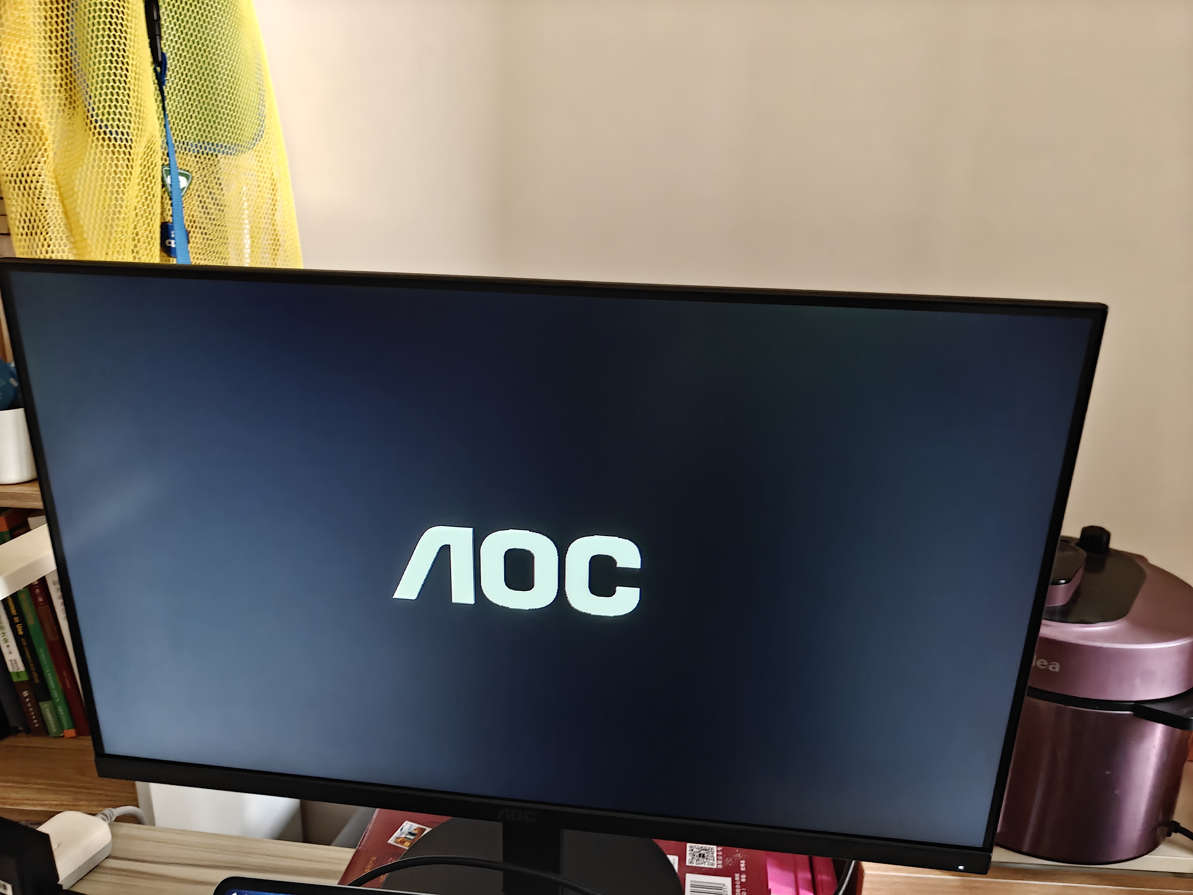 AOC显示器 电脑显示屏幕 办公学习护眼低蓝光 300nit 台式拓展笔记本外接扩展屏 23.8英寸24E11XH 实拍图