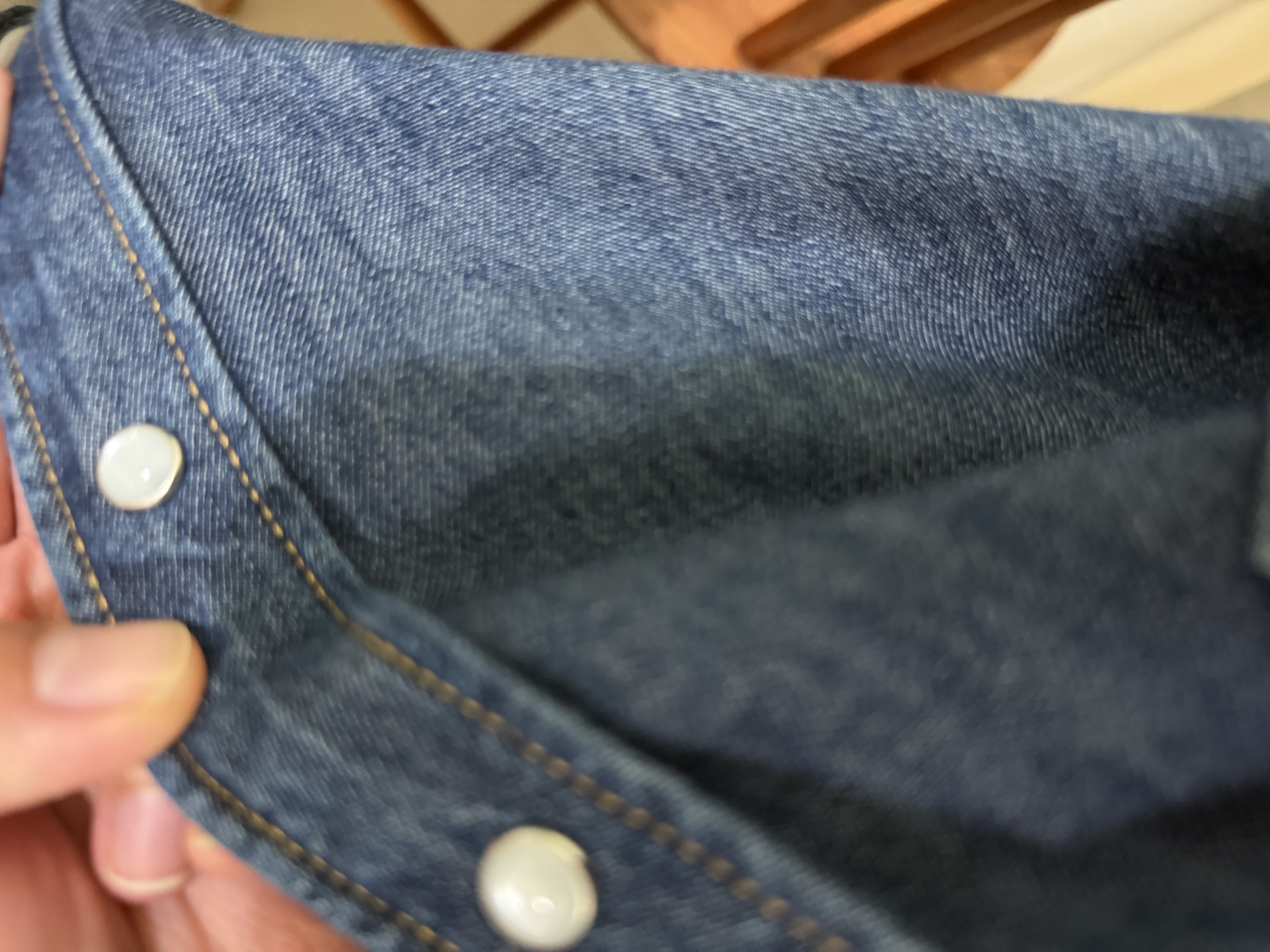 Levi's李维斯女士美式复古简约通勤经典翻领宽松蓝色牛仔衬衫 深蓝色 L 实拍图