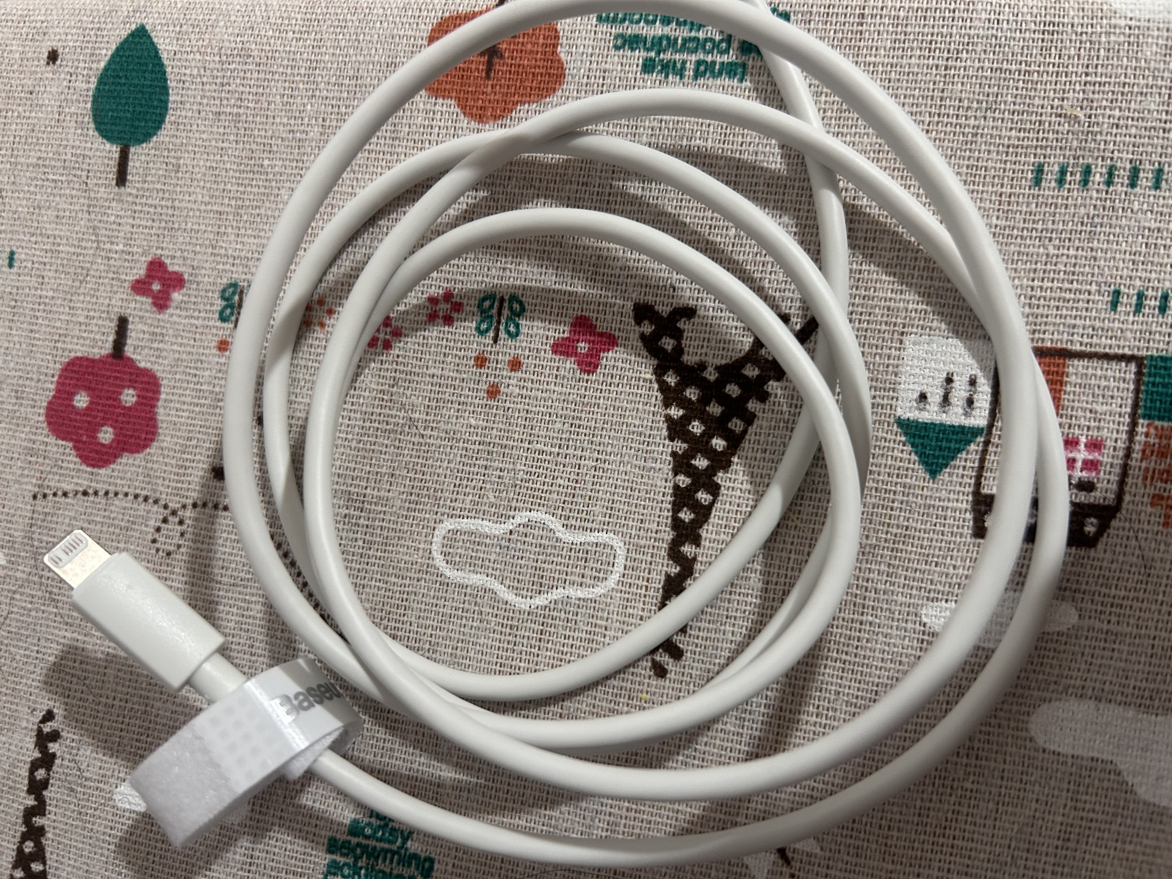 倍思苹果数据线PD30/20W快充线Type-c to lightning充电线适用iPhone14/13Pro Max/12/11手机车载1.5米 实拍图