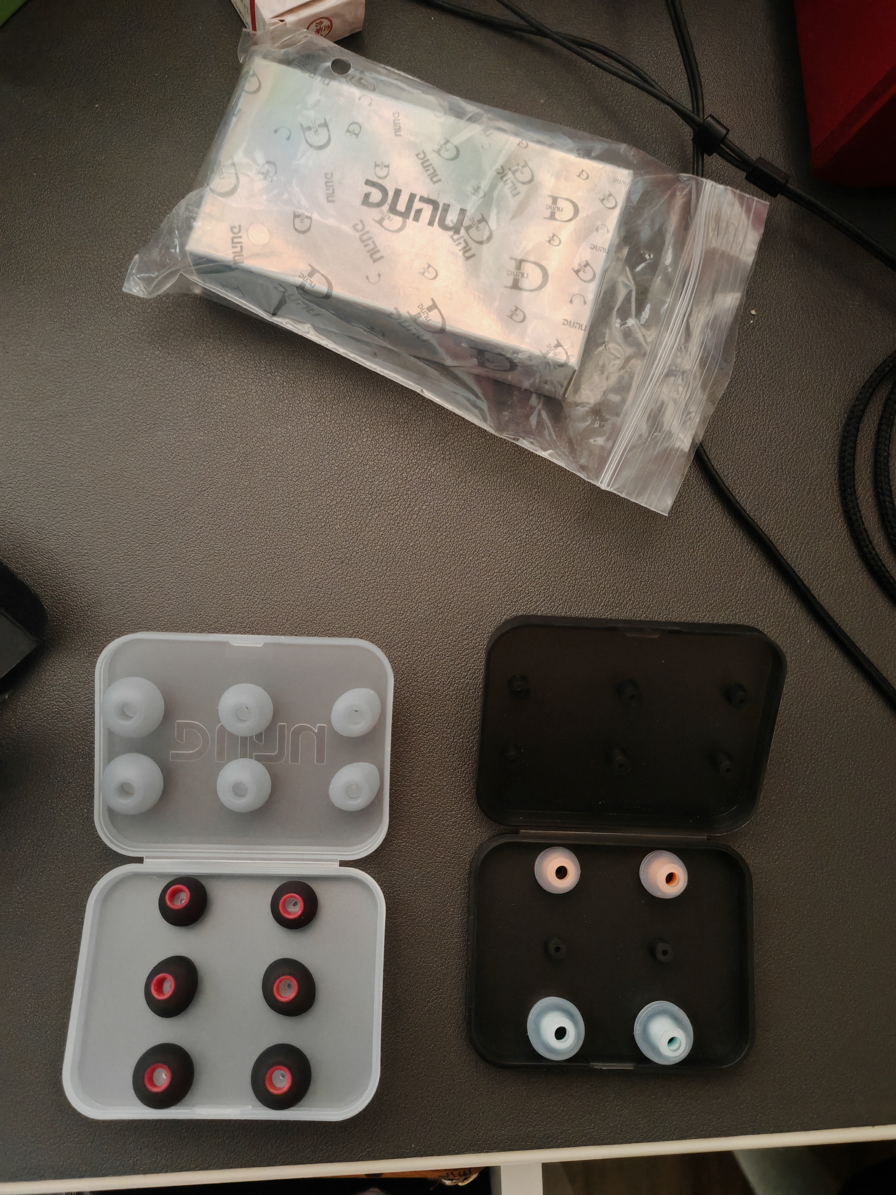 达音科（DUNU） 耳机套入耳式硅胶套耳帽胶圈软塞套耳塞适用于AKG铁三角漫步者Beats森海有线耳机 Candy 糖果套 S/M/L 各一对 实拍图