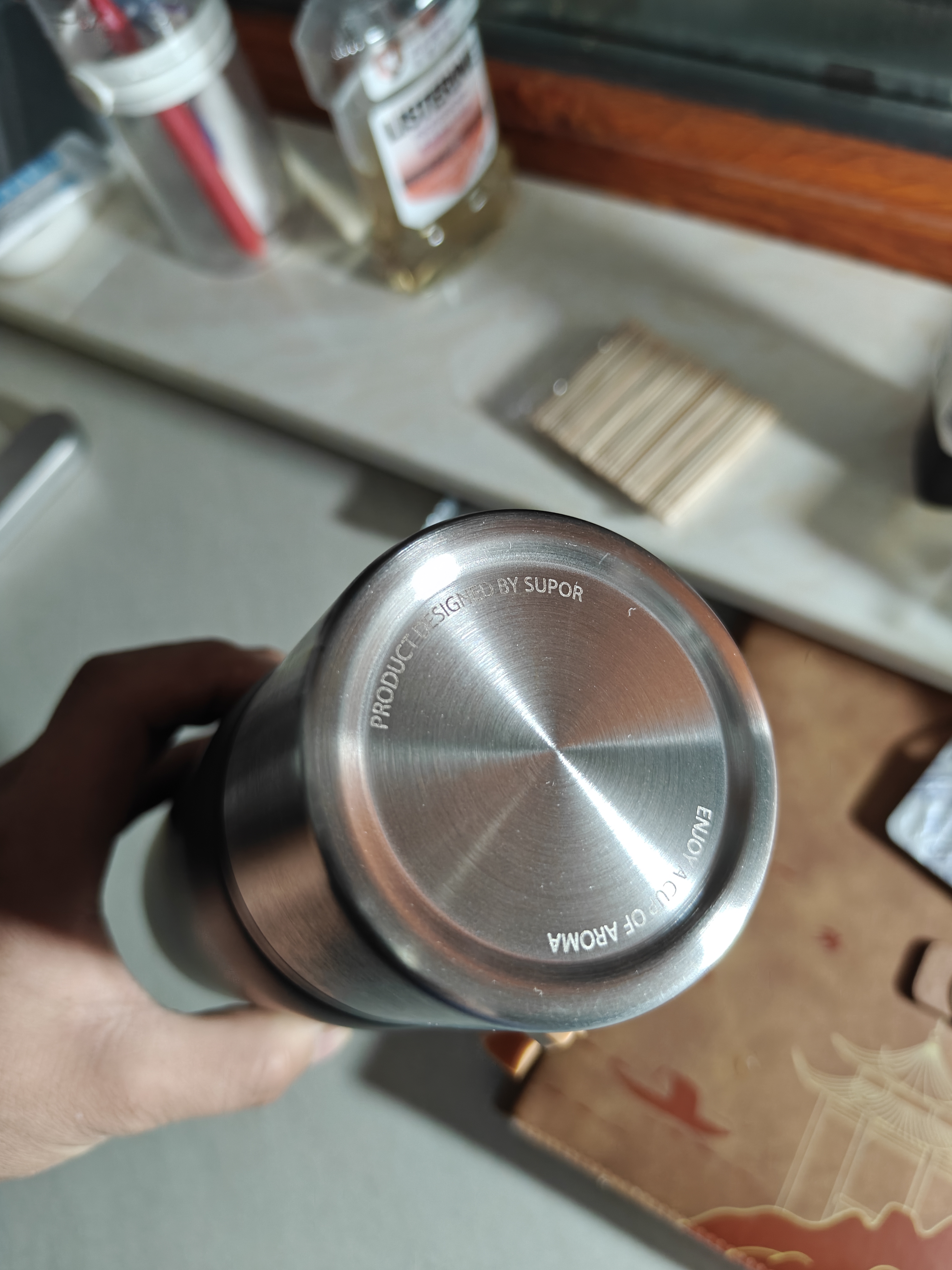 苏泊尔（SUPOR）保温杯男女士大容量316L不锈钢水杯茶水分离车载便携泡茶杯子礼物 700mL-曜石黑 实拍图