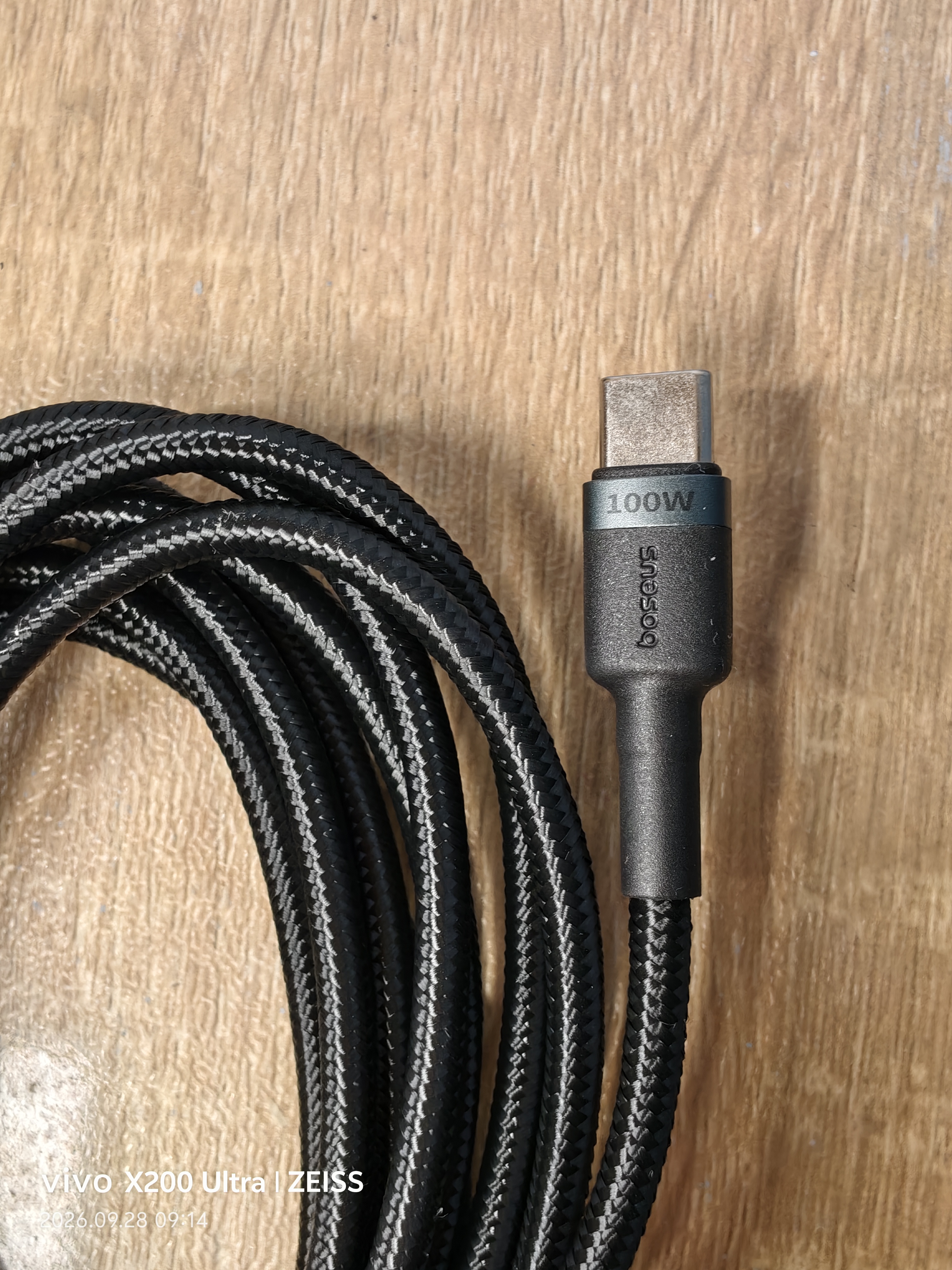 倍思 Type-C数据线双头PD100W快充电线适用苹果iPhone17/16/15/MacBook/iPad苹果笔记本华为小米三星 【100W】双C铝壳编织-2米加长灰黑 实拍图