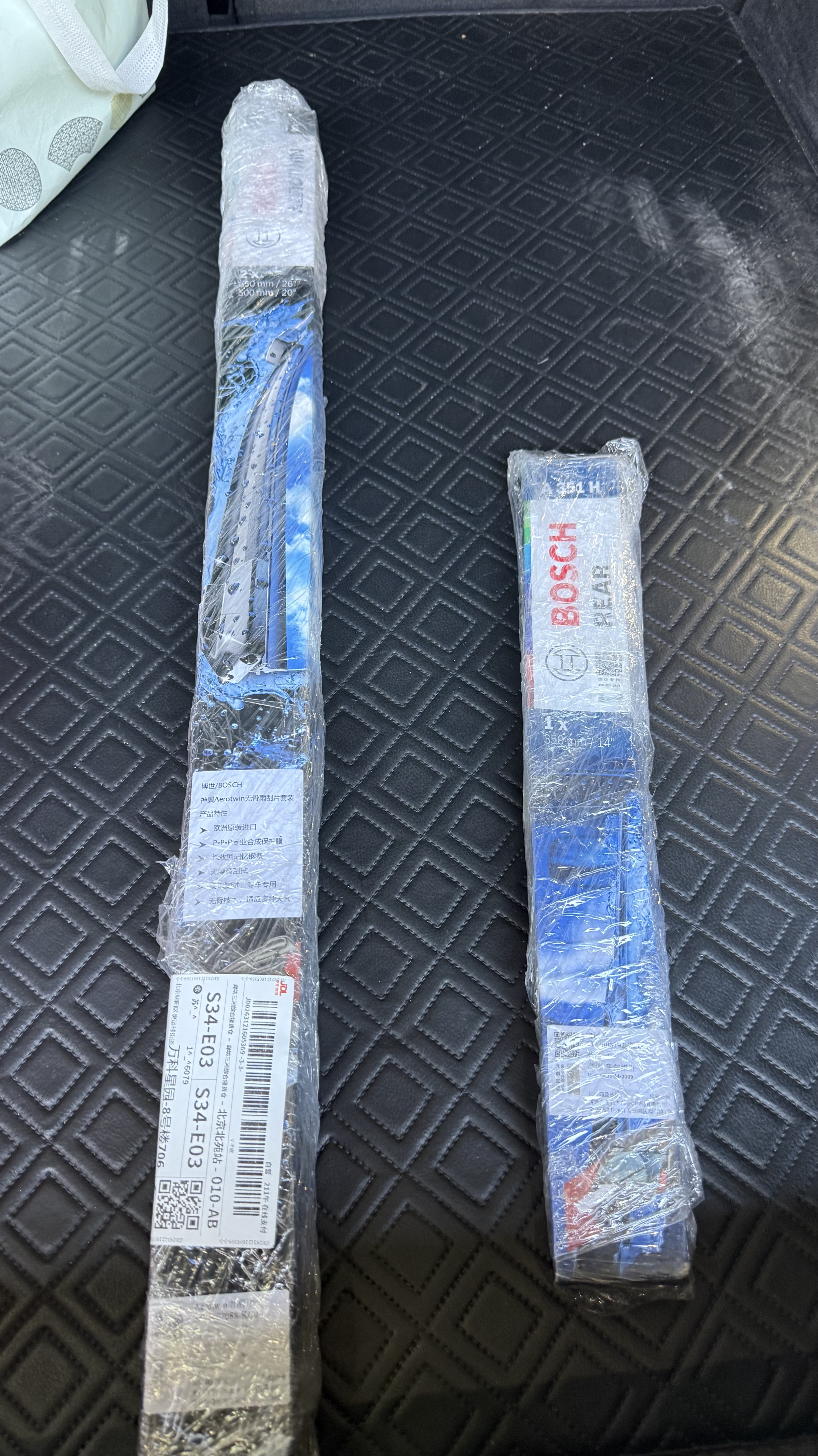 博世（BOSCH）神翼Original进口雨刷雨刮器适配 19年之后宝马X5/宝马X6/宝马X7 实拍图