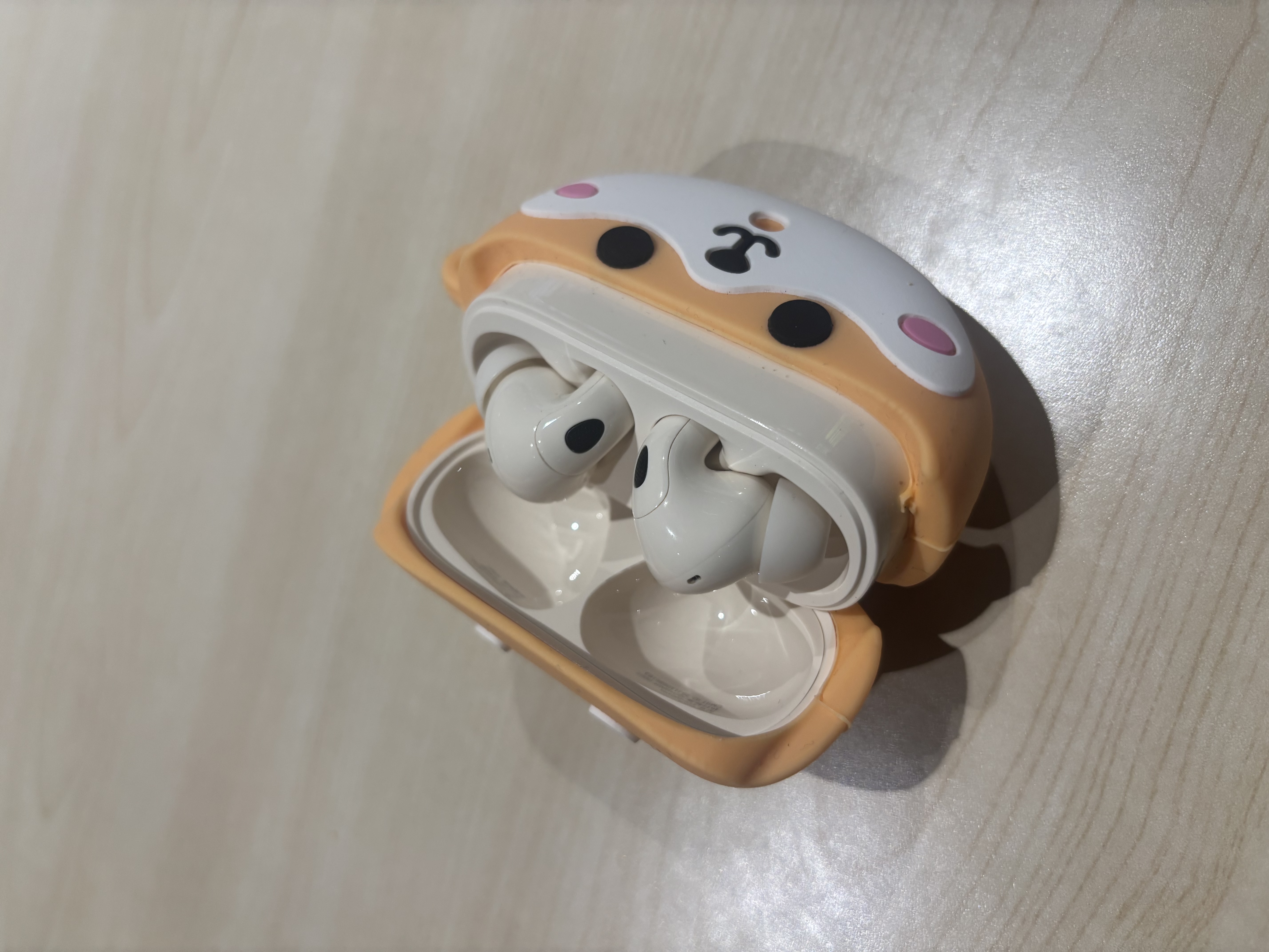 漫步者（EDIFIER） Lolli Pro5真无线主动降噪蓝牙耳机 双金标AI翻译耳机运动跑步音乐游戏电竞适配苹果华为安卓ANC 奶釉白【独家配色】+耳机套+晒单20元 实拍图