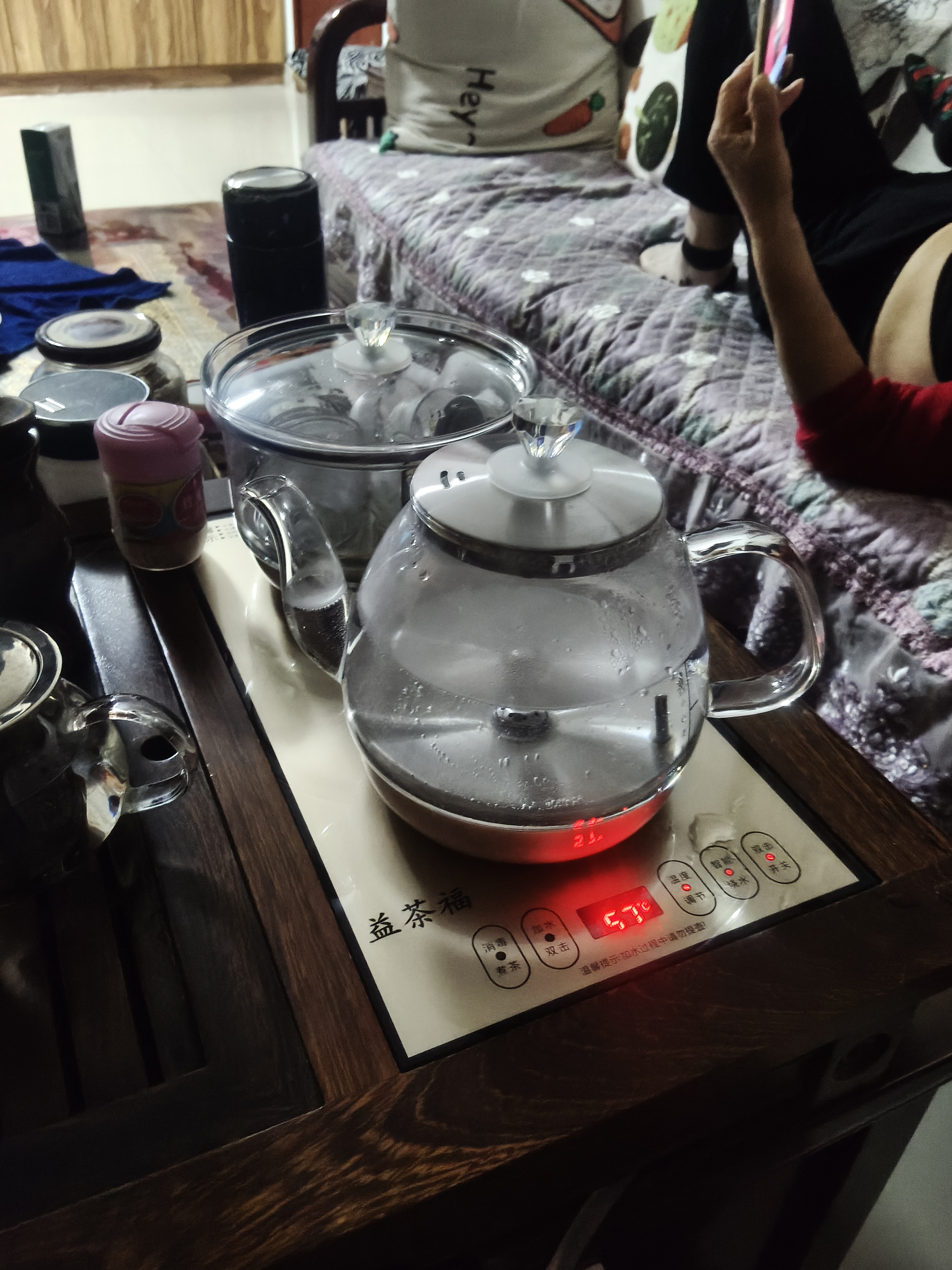 益茶福全自动上水电热水壶底部上水嵌入式茶台功夫茶烧水壶饮水烧水一体机抽水玻璃煮茶壶保温泡茶壶 1L SQ-008金色玻璃套装 实拍图
