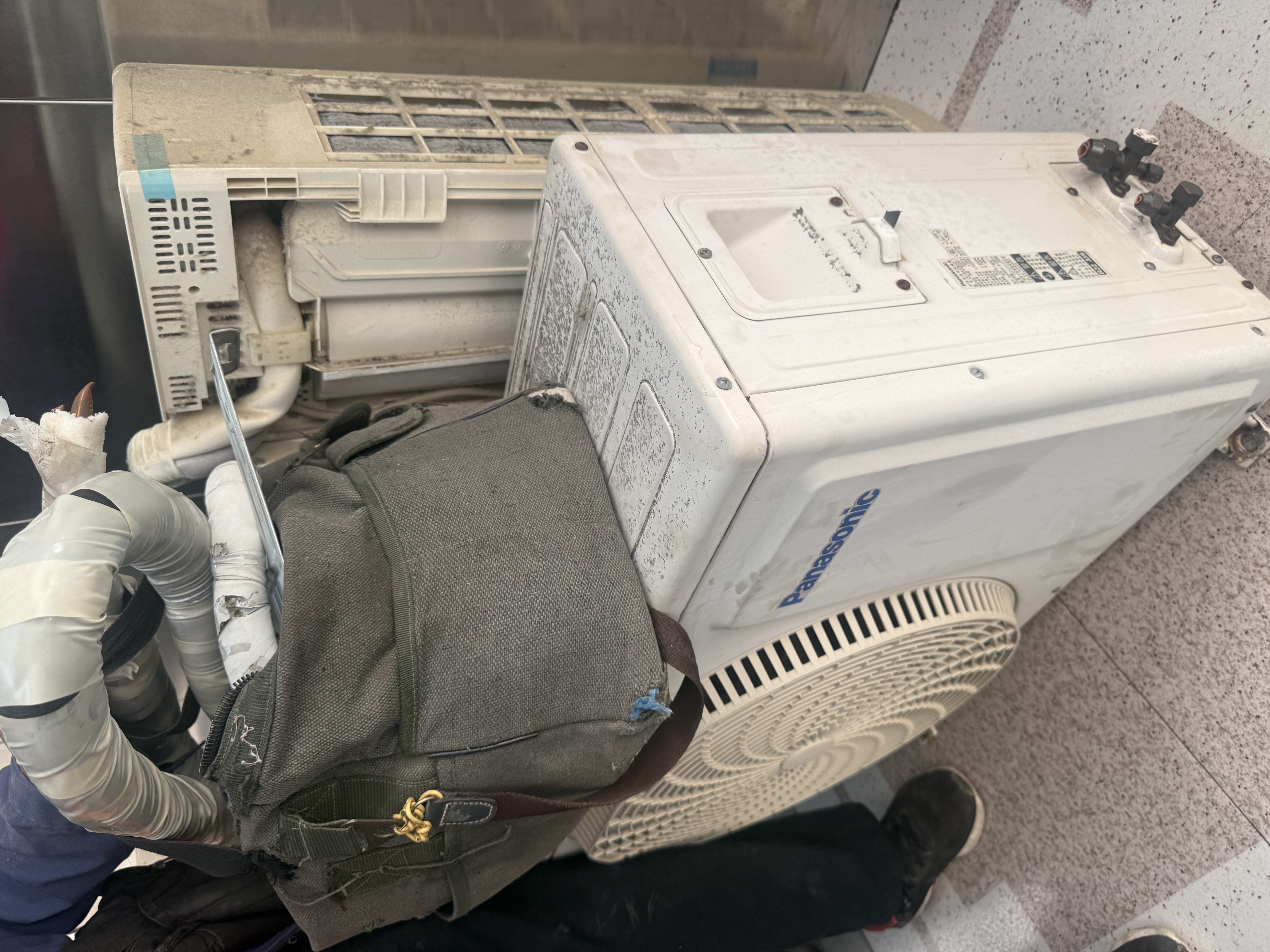 松下空调1.5匹松之舞 新一级能效变频冷暖 省电自清洁 外机1.5排纯铜管 卧室挂机国家补贴HZ35K410Q 实拍图
