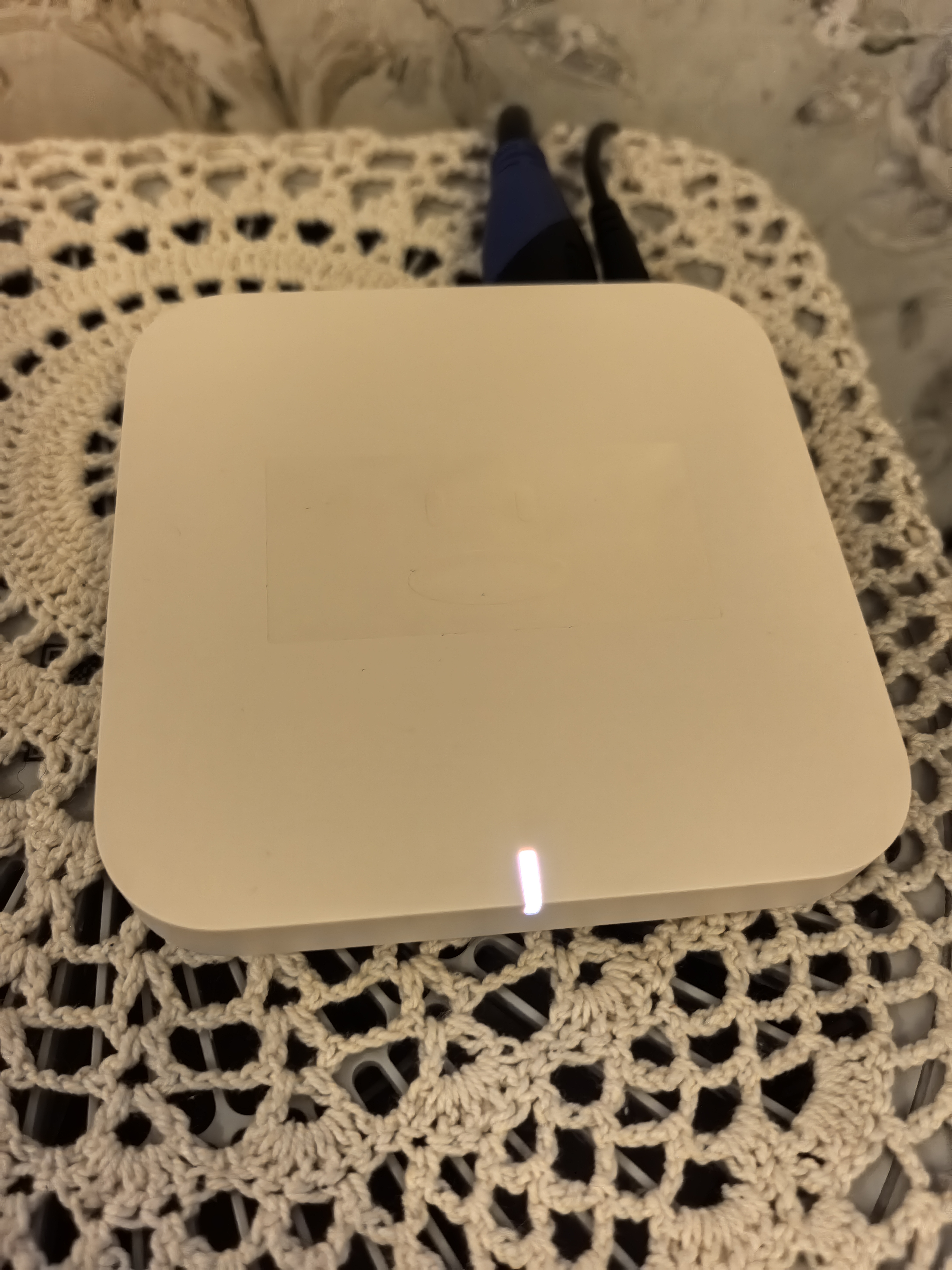 腾讯极光盒子6 8K智能网络电视机顶盒 千兆网口 2+32G 高清HDR10+ 双频WiFi 蓝牙语音遥控 实拍图