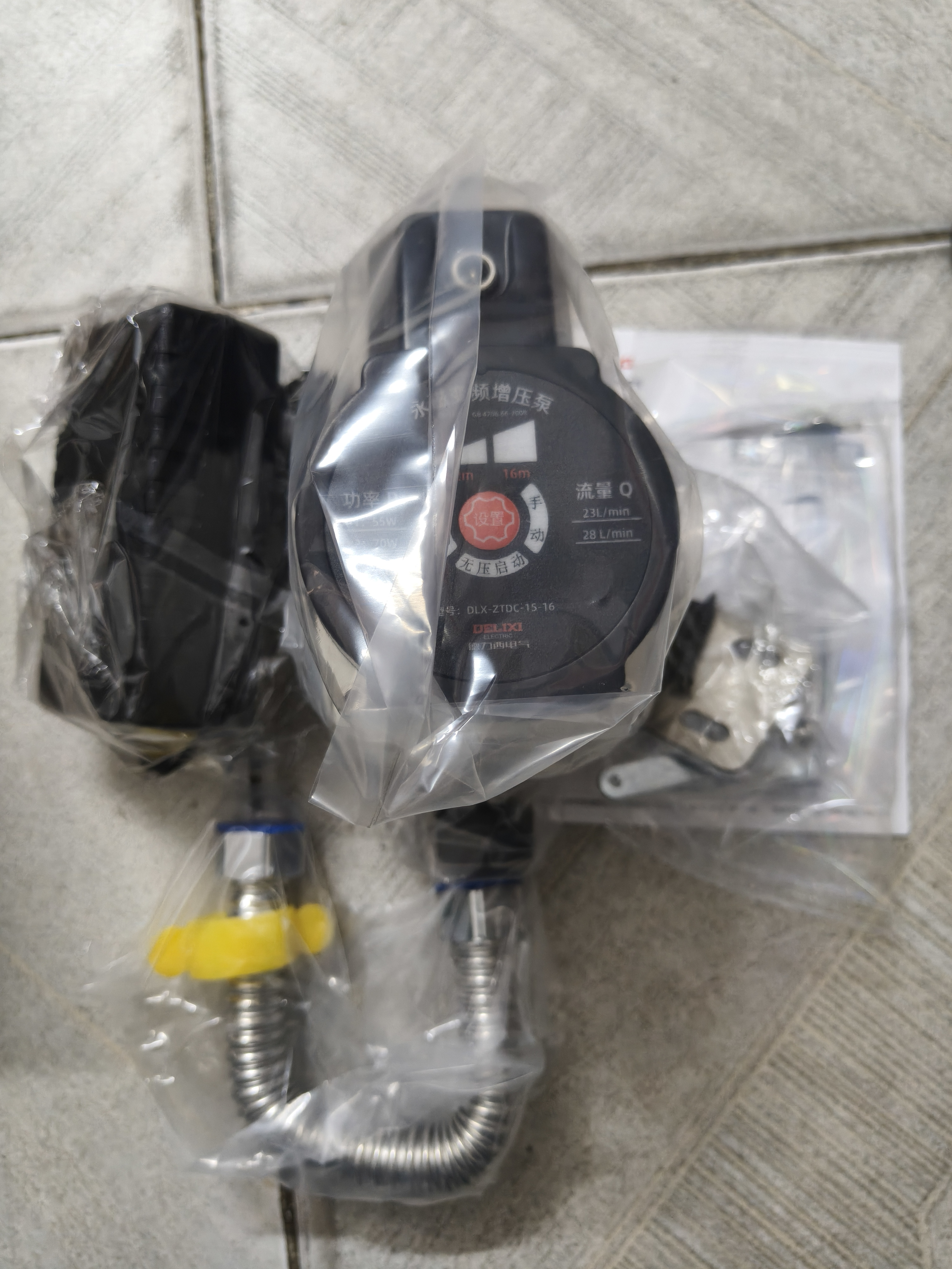 德力西变频增压泵全自动低音家用热水器增压器自来水管道花洒加压泵 实拍图