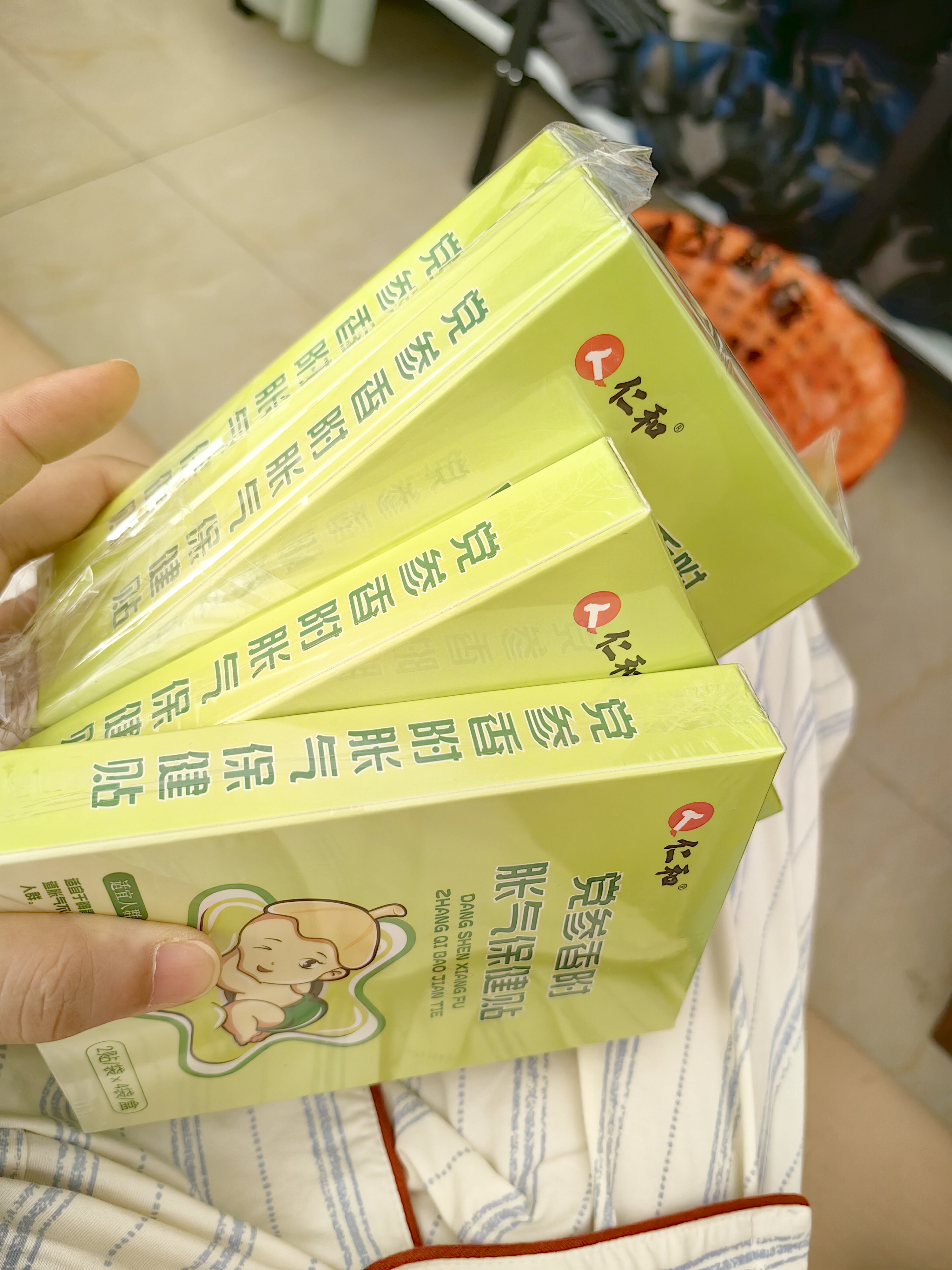 仁和胀气贴婴儿0-3个月新生儿宝宝防胀气小儿肠胀气贴2盒+赠2贴+胶带 实拍图