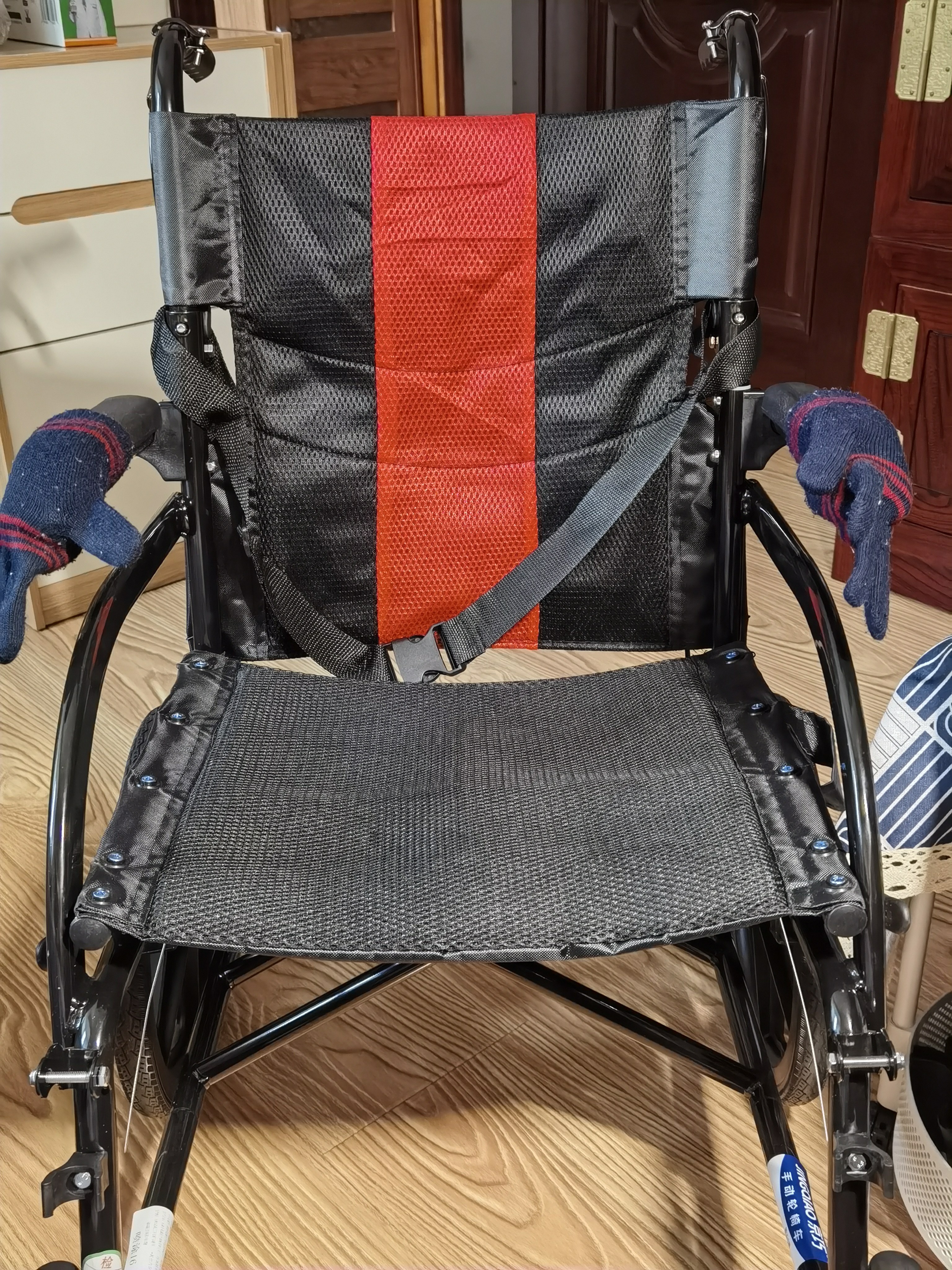 京巧手动轮椅轻便可折叠老人专用出行小型便携式旅行小轮SYIV90-MK-38 实拍图