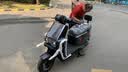 雅迪E30Plus电动摩托车【大动力】72V23Ah长续航1200W大动力高端外卖两轮电动车电瓶车黑色 实拍图