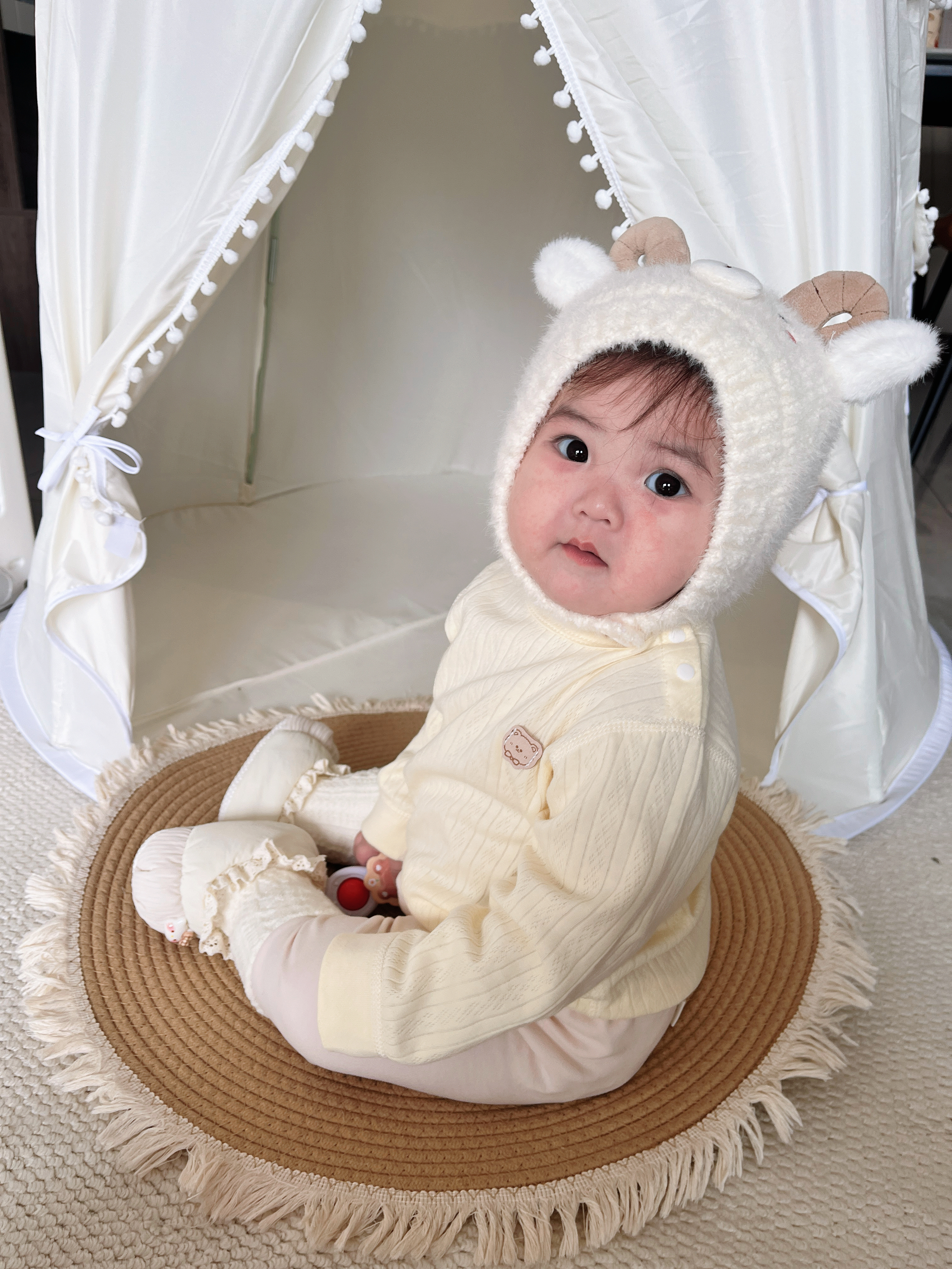 爱宝适婴儿帽子秋冬款宝宝护耳帽婴幼儿保暖帽加厚新生儿帽子米白色S948 实拍图