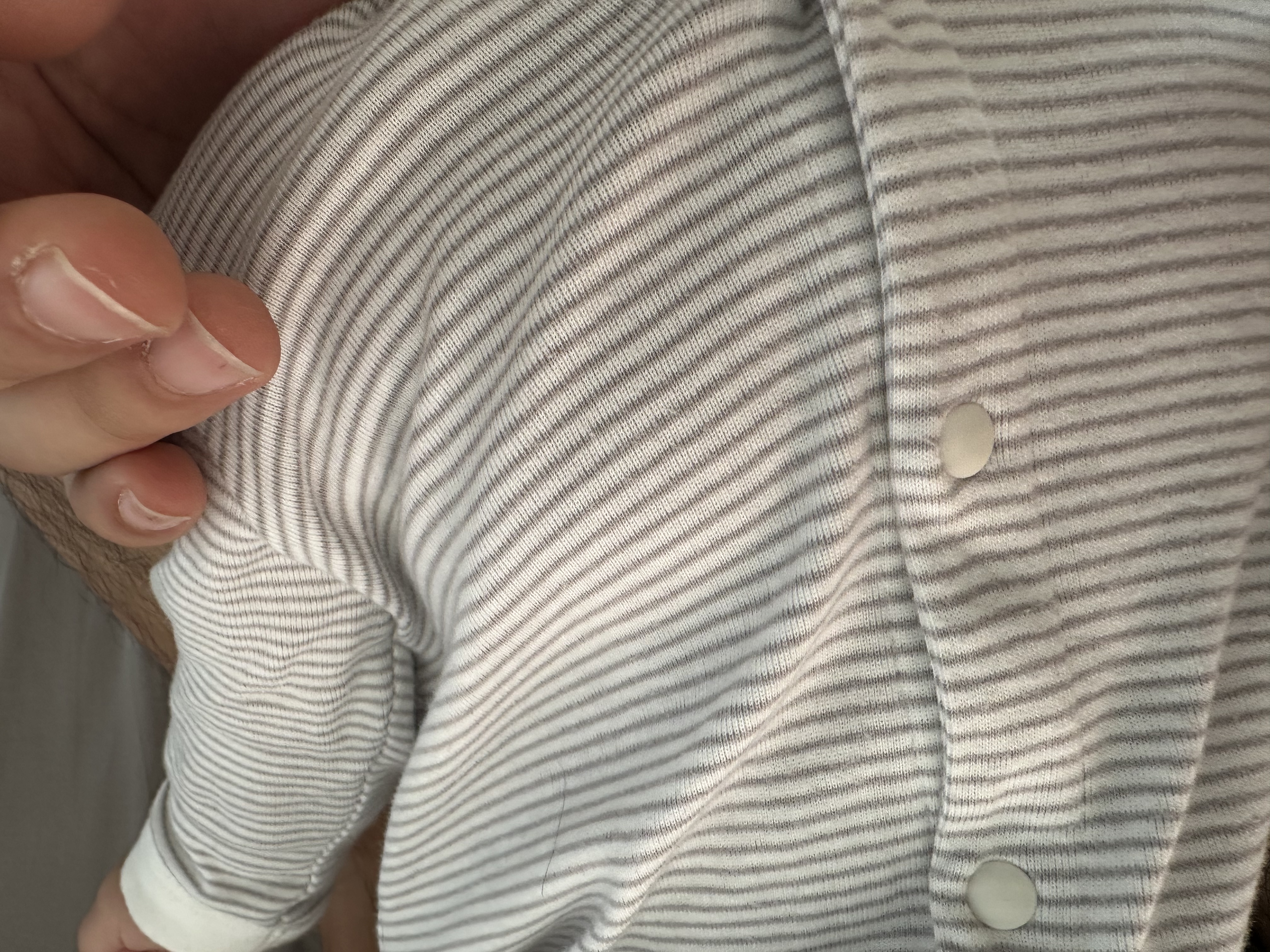 优衣库婴幼儿爬爬服/长袖条纹/宝宝新生儿486336 03 灰色 70cm 实拍图