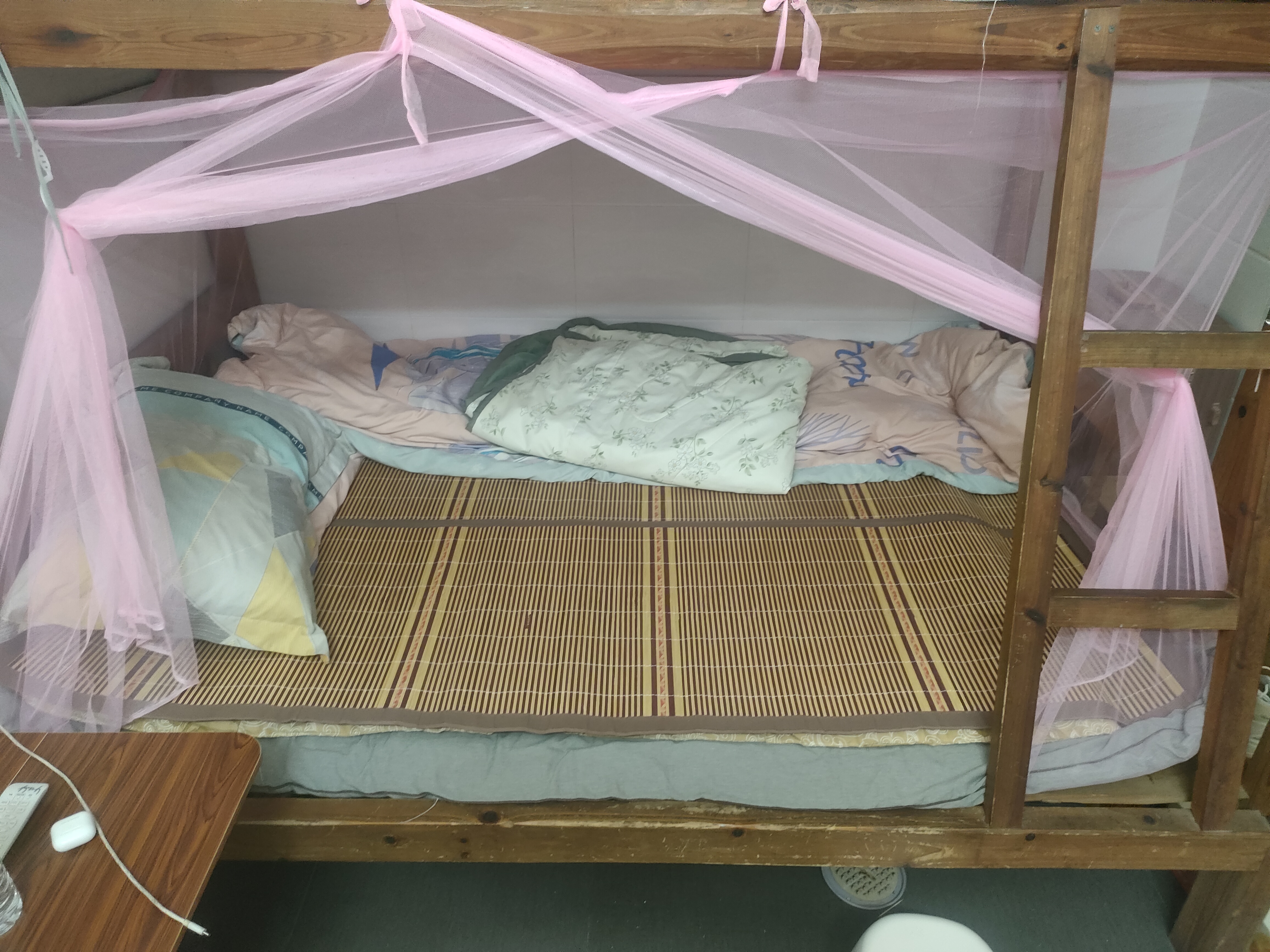 艾薇学生蚊帐宿舍 方顶蚊帐 单开门 1.2米 粉色【上下铺通用】 实拍图