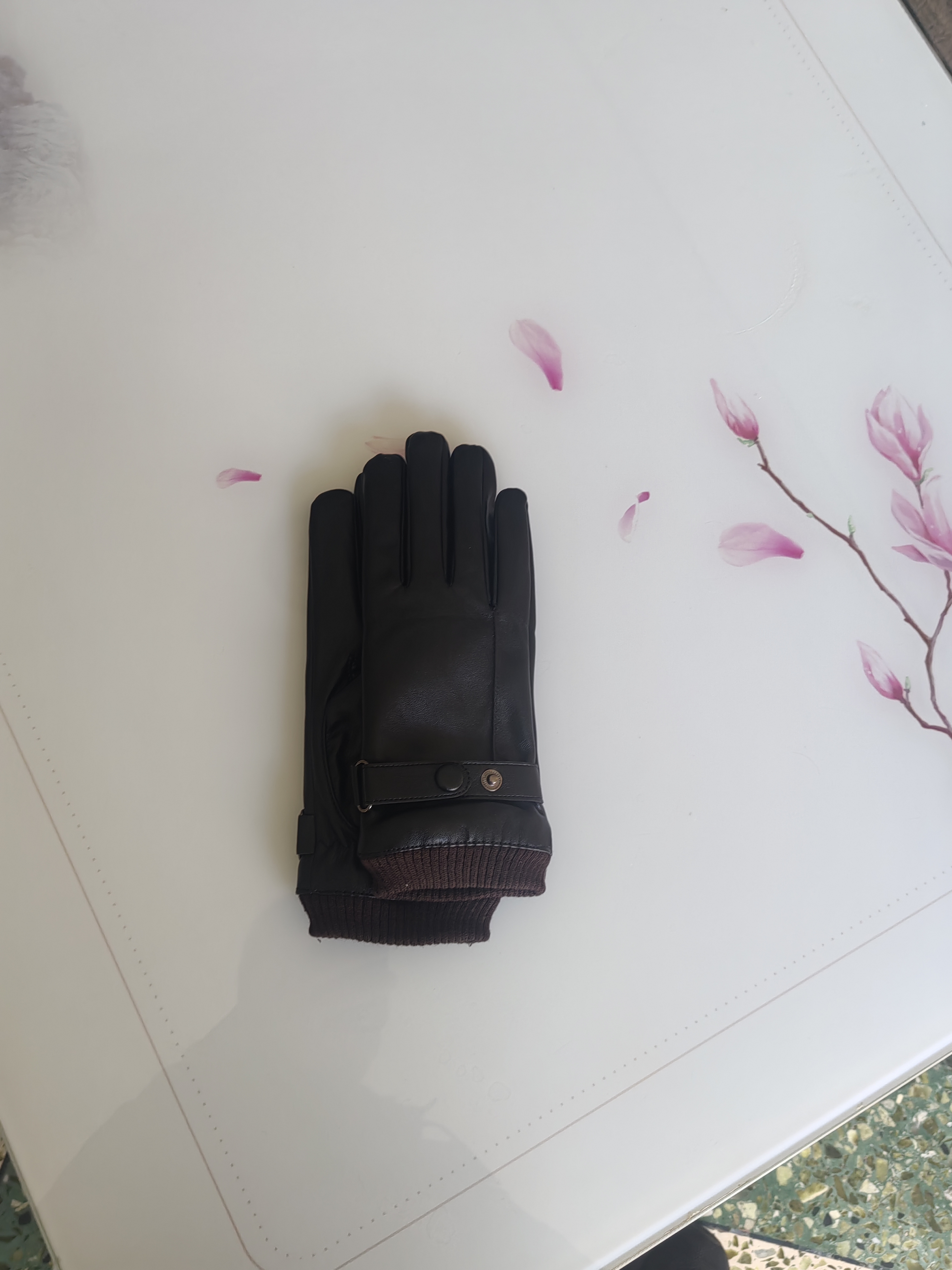 红蜻蜓皮手套女冬季加绒加厚防泼水防风触屏冬天学生骑行摩托车保暖手套 触屏加绒·女螺口款 保暖舒适 内里加绒 实拍图