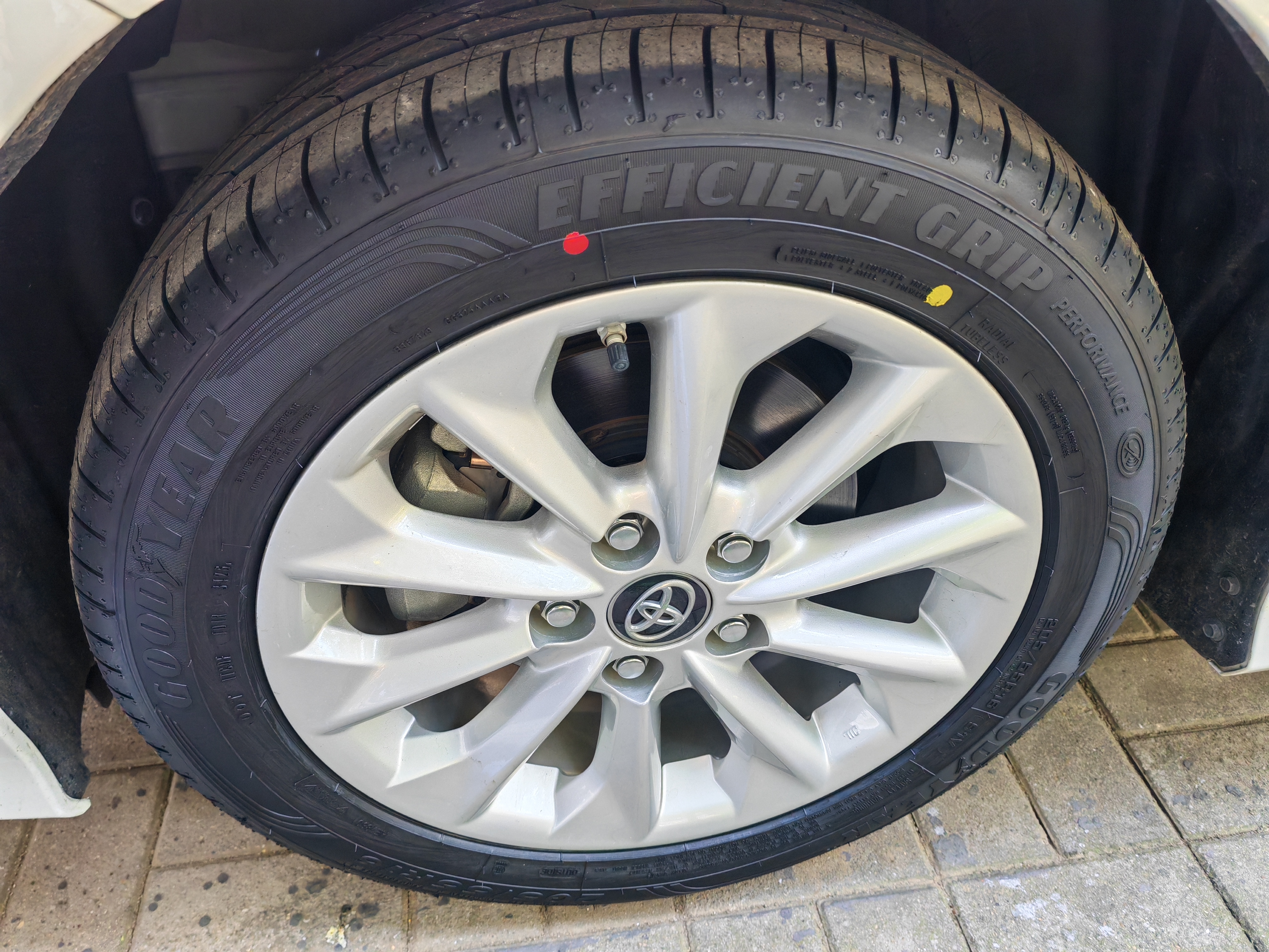 固特异（Goodyear）汽车轮胎 205/55R16 91V EGP 御乘二代 原配别克威朗 实拍图