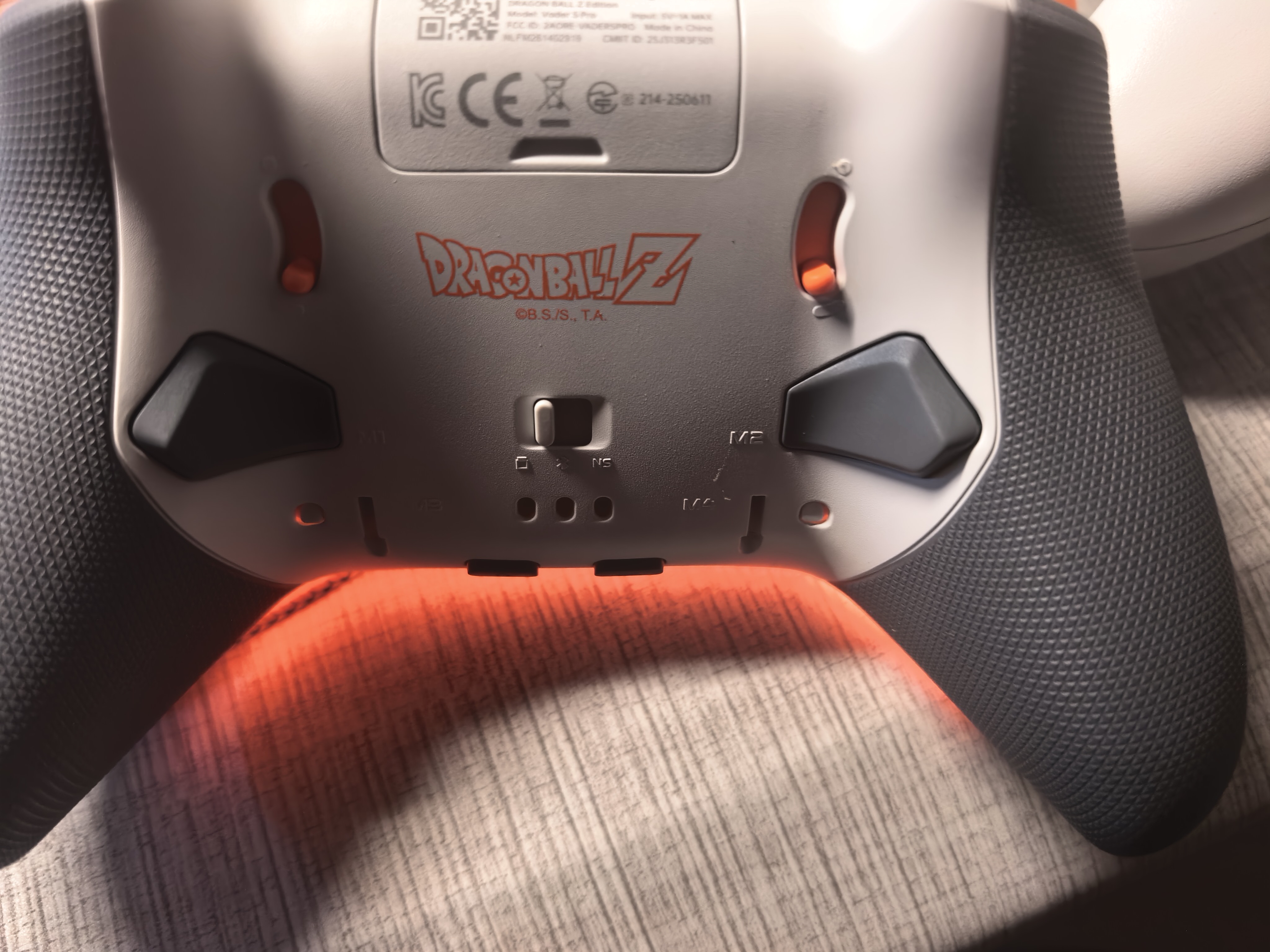 飞智黑武士5Pro龙珠Z联名款 游戏手柄 力切换杠杆扳机 体感PC电脑Steam手机平板 类xbox无线蓝牙NS电视 实拍图