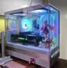 先马（SAMA）小惊鸿屏显版 白色MATX海景房游戏电脑机箱 硬件状态显示/270°全景/支持360水冷/9风扇位/Type-C 实拍图