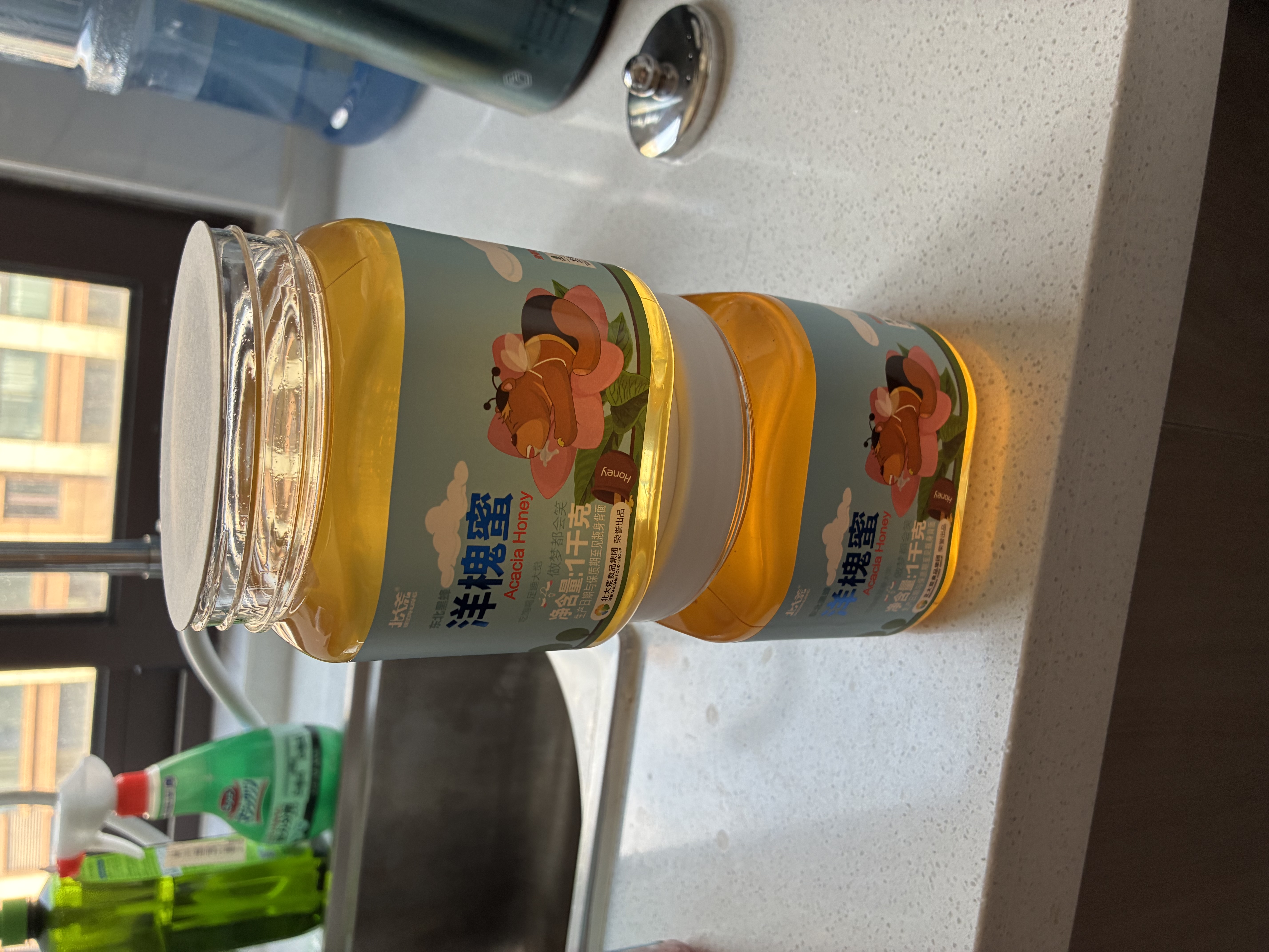 北大荒 洋槐蜜 纯正天然蜂蜜1000g 冲饮伴侣 送父母长辈 节日礼物礼品 实拍图