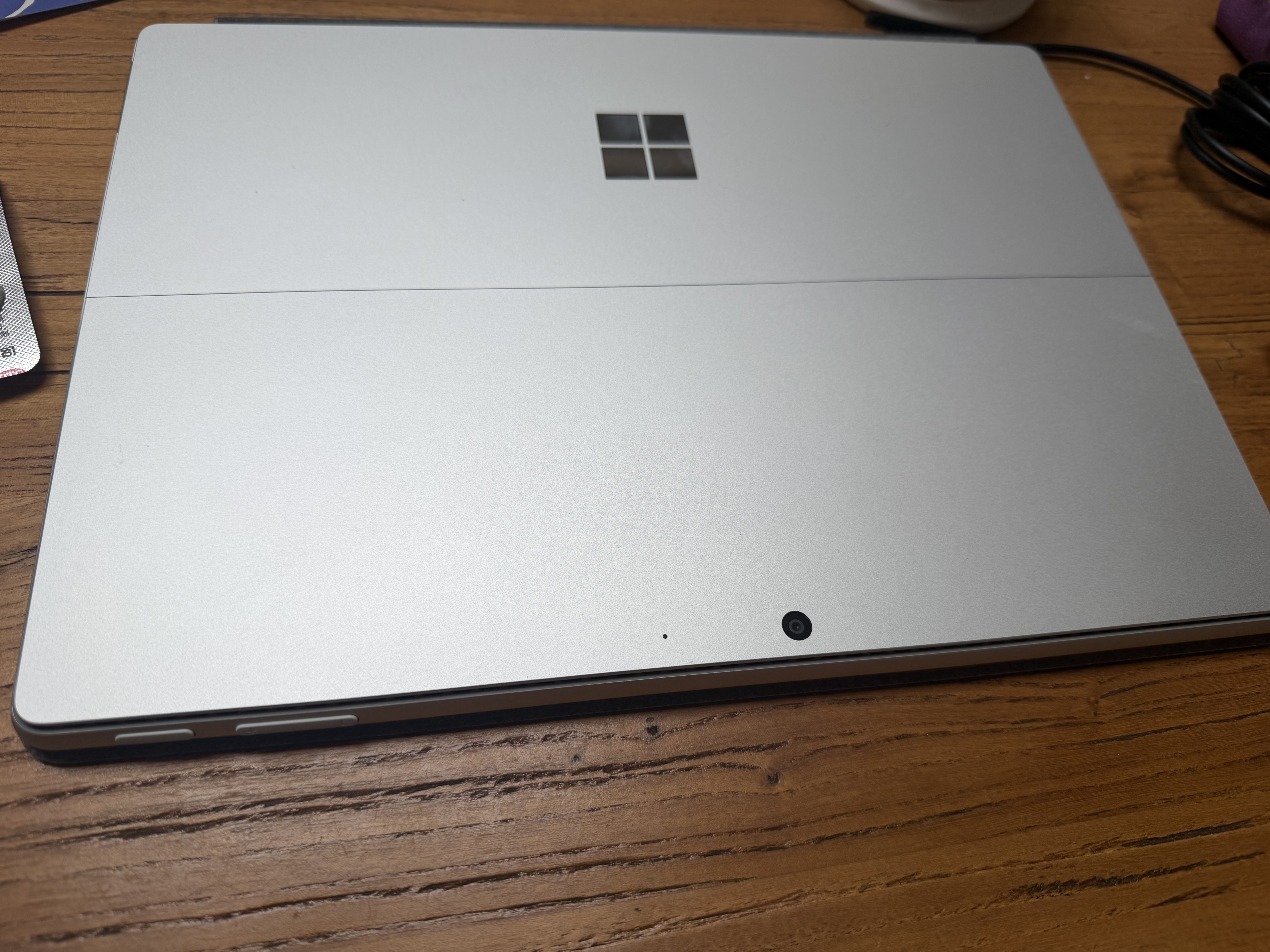 微软（Microsoft）Surface Pro 第11代 13英寸 二合一笔记本电脑 国家补贴 骁龙 X Plus 16G 512G 亮铂金 轻薄本 实拍图