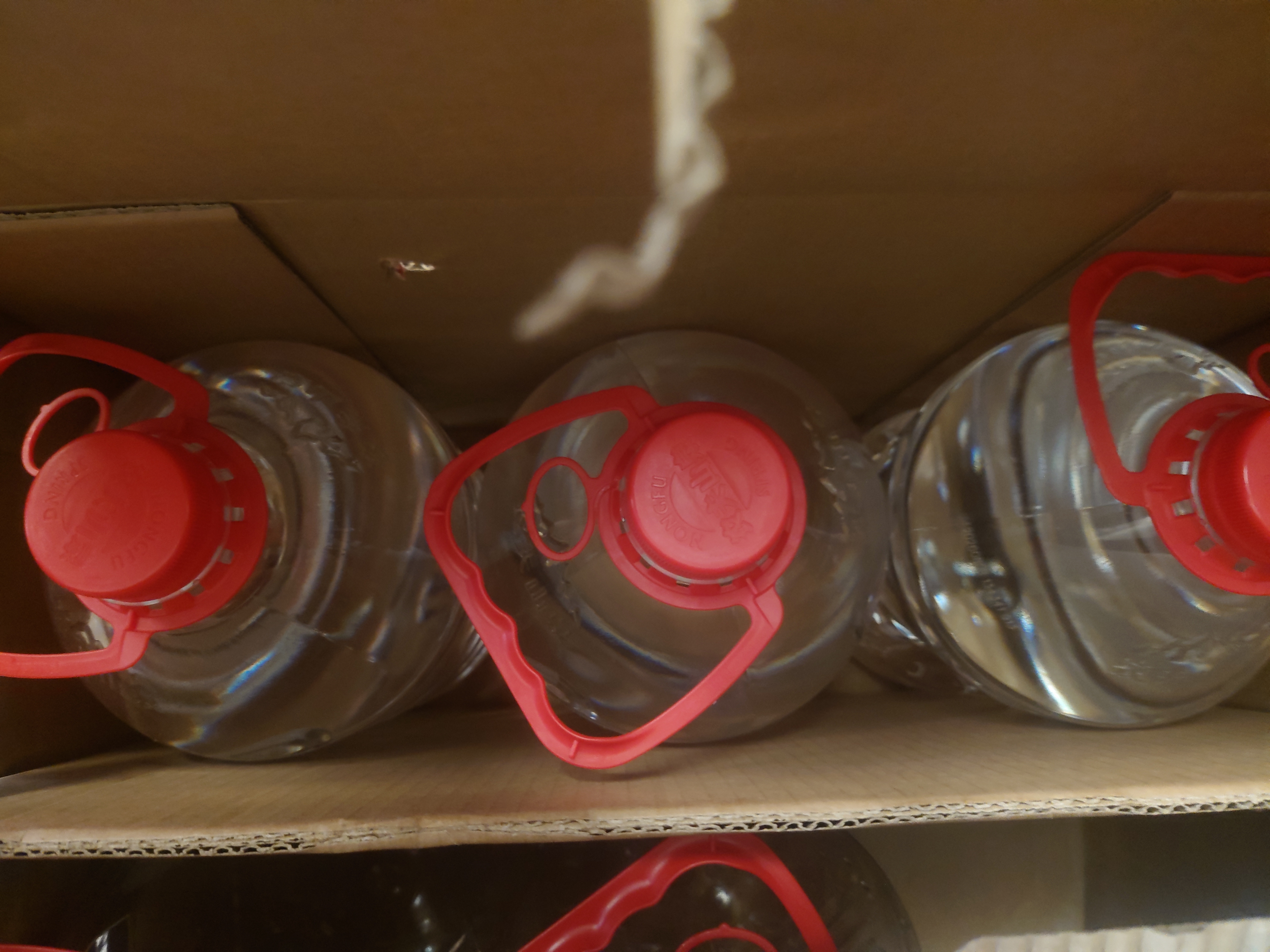 农夫山泉  饮用水 饮用天然水3L*6桶 整箱 桶装水 实拍图