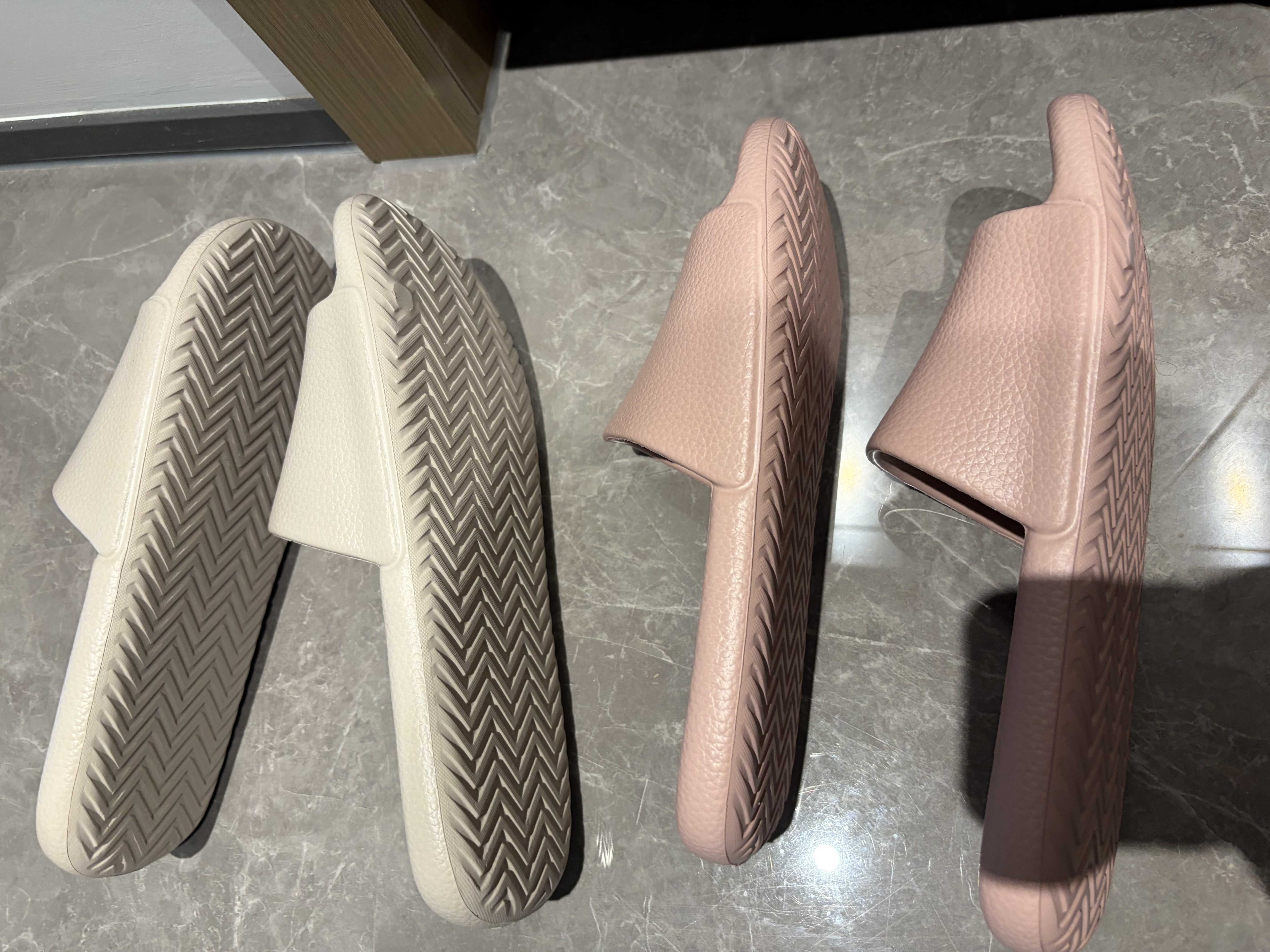 霜山浴室防滑其他沐浴洗漱用品 女款粉色(255mm适合38-39码的脚) 实拍图
