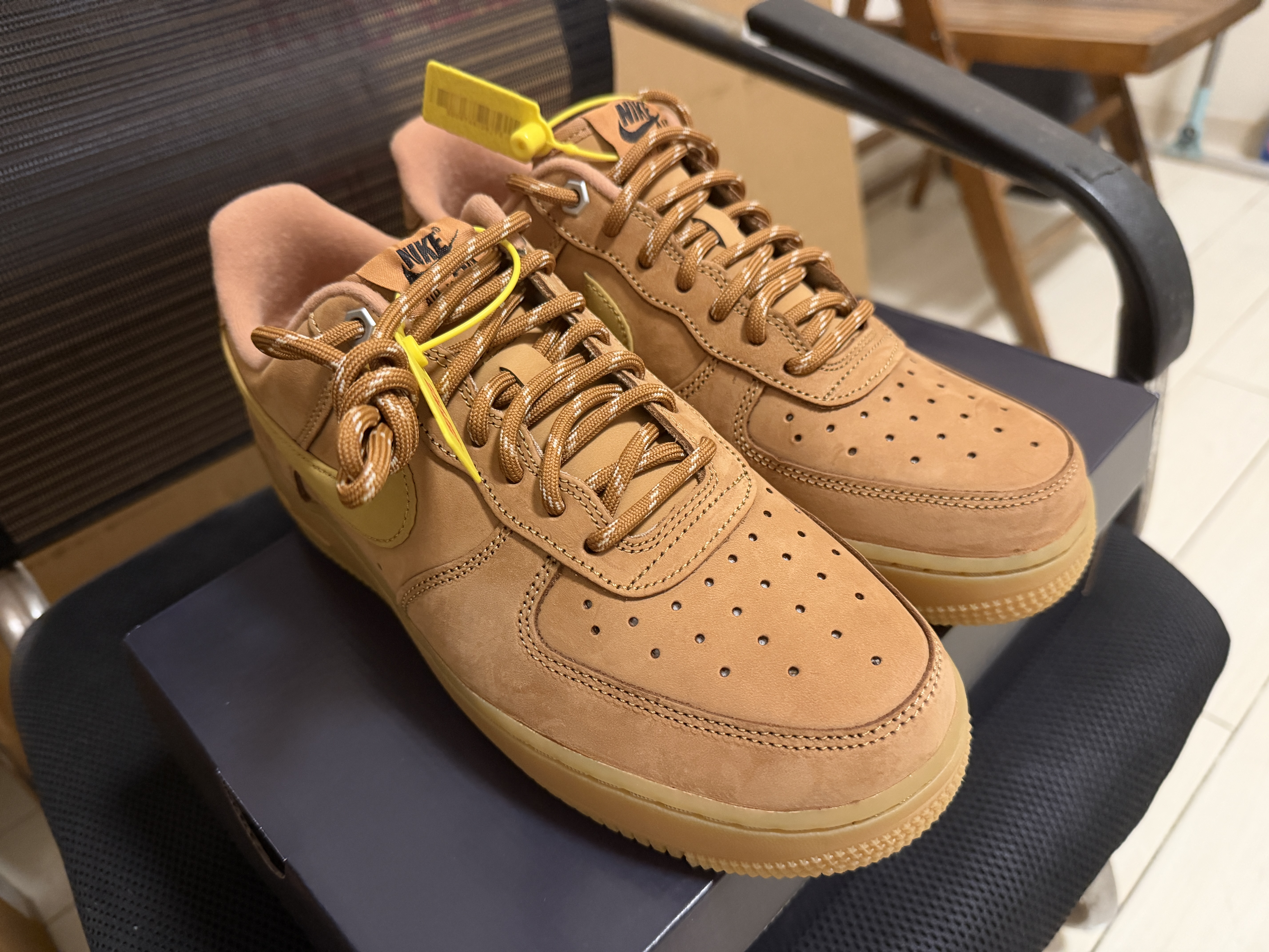 耐克NIKE男空军一号AF1 运动鞋CJ9179-200小麦色40 实拍图