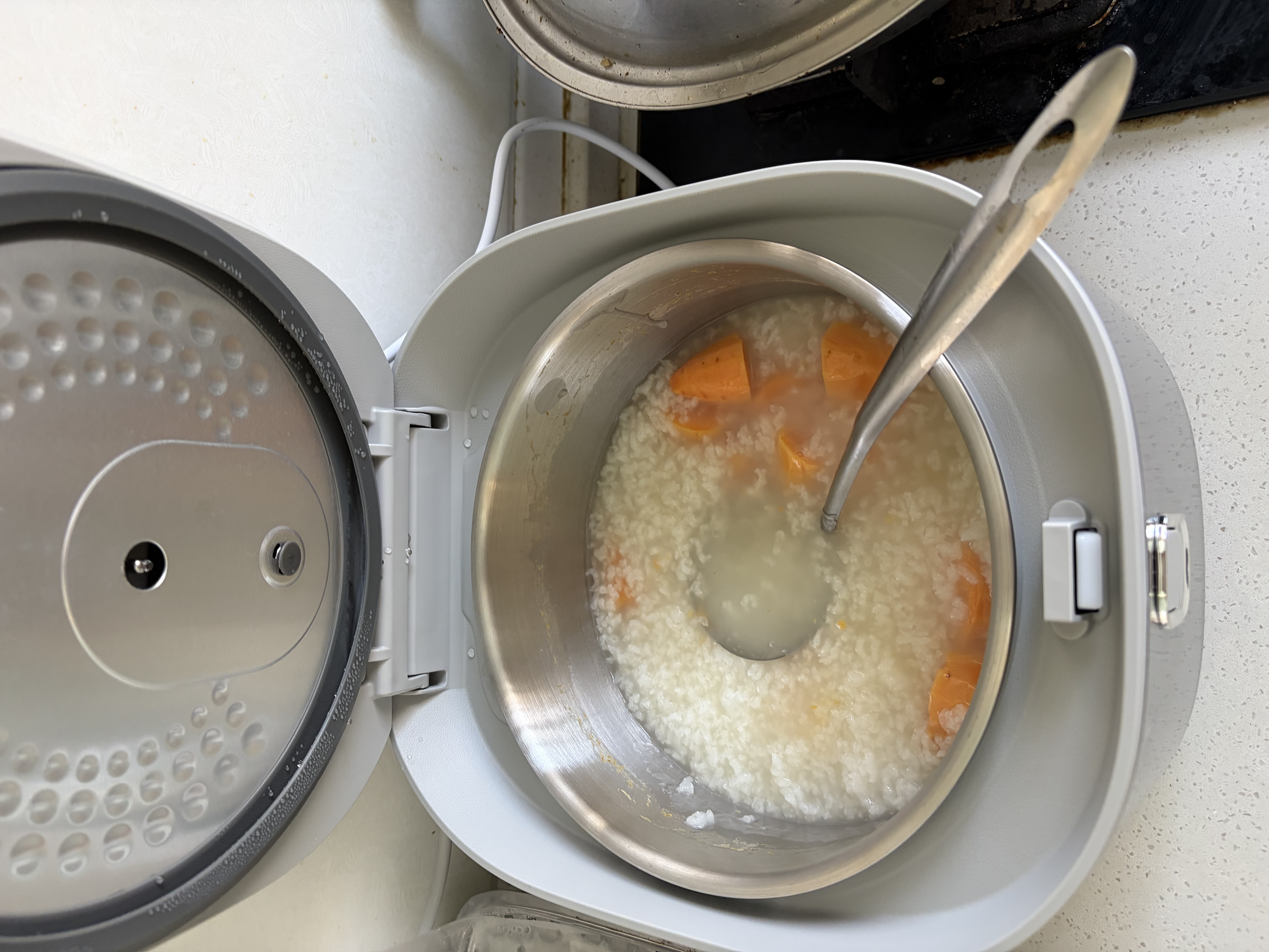 美的（Midea）电饭煲 0涂层电饭锅4升 316L不锈钢内胆3-4人家用多功能无涂层微压智能预约MB-RE476S 实拍图