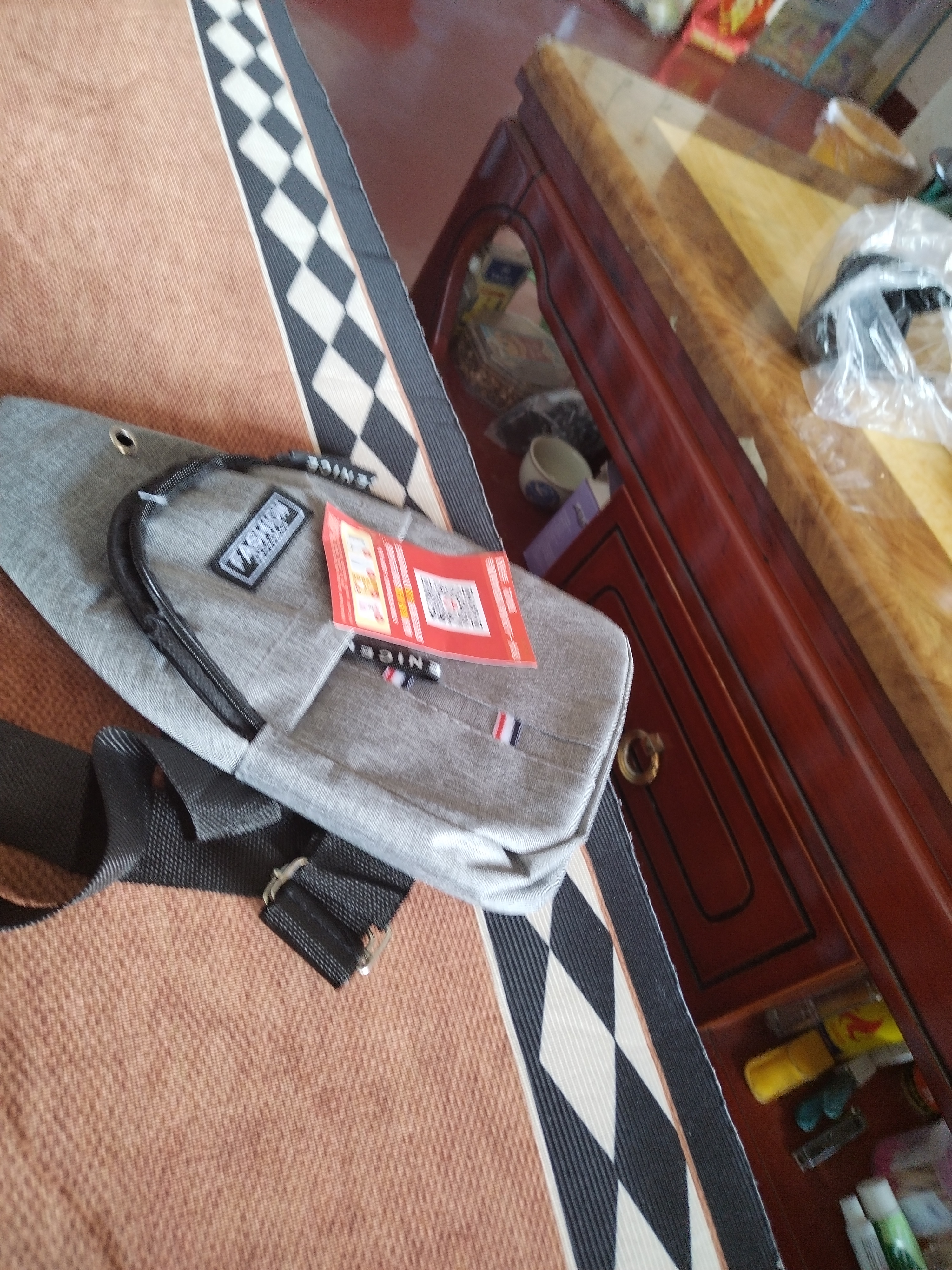 【已售500w+】潮流商务牛津布胸包男女单肩包休闲背包耐磨斜挎包 深灰色【简约时尚】 实拍图
