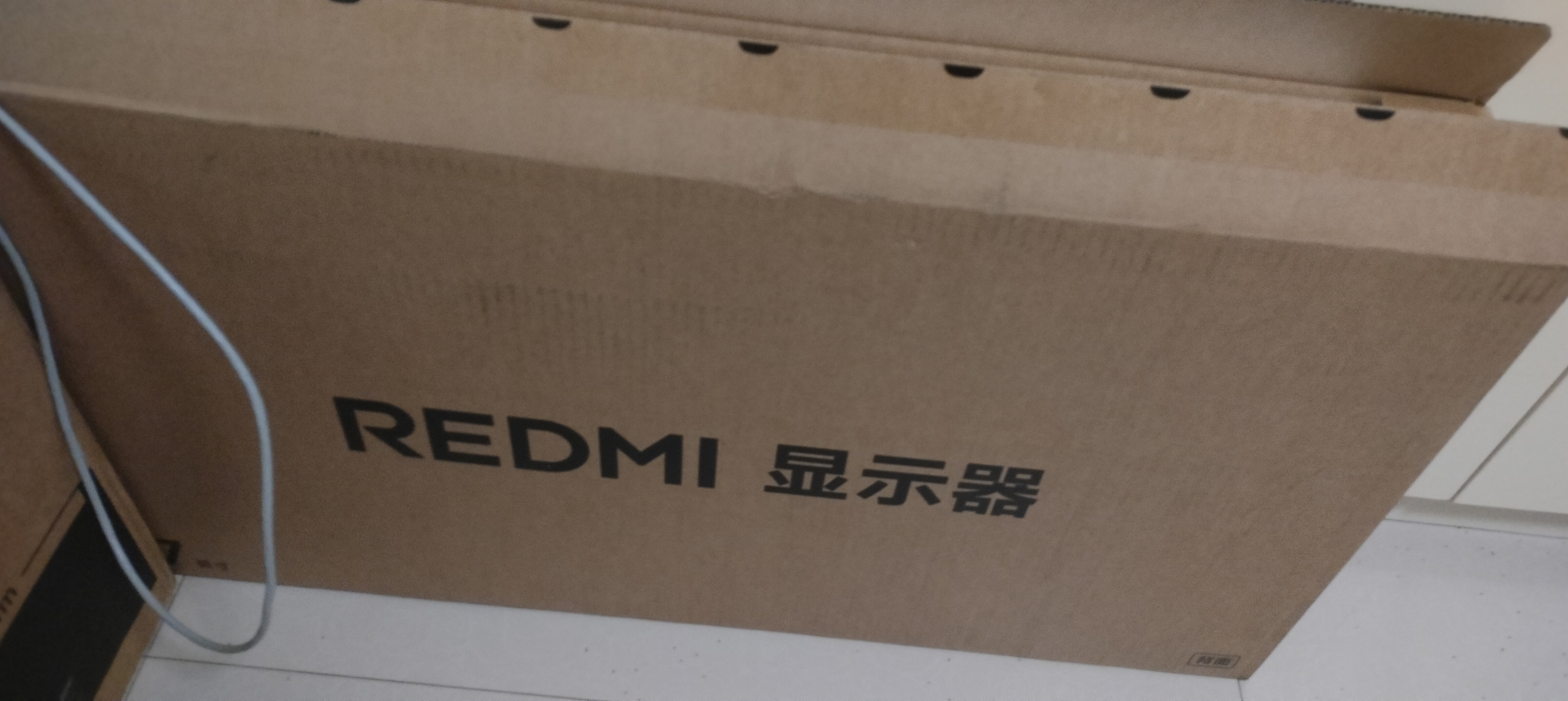 小米（MI）REDMI27英寸4K超清显示器99%P3适配苹果色彩 HDR400 旋转升降支架办公显示器 A27U 2027 实拍图