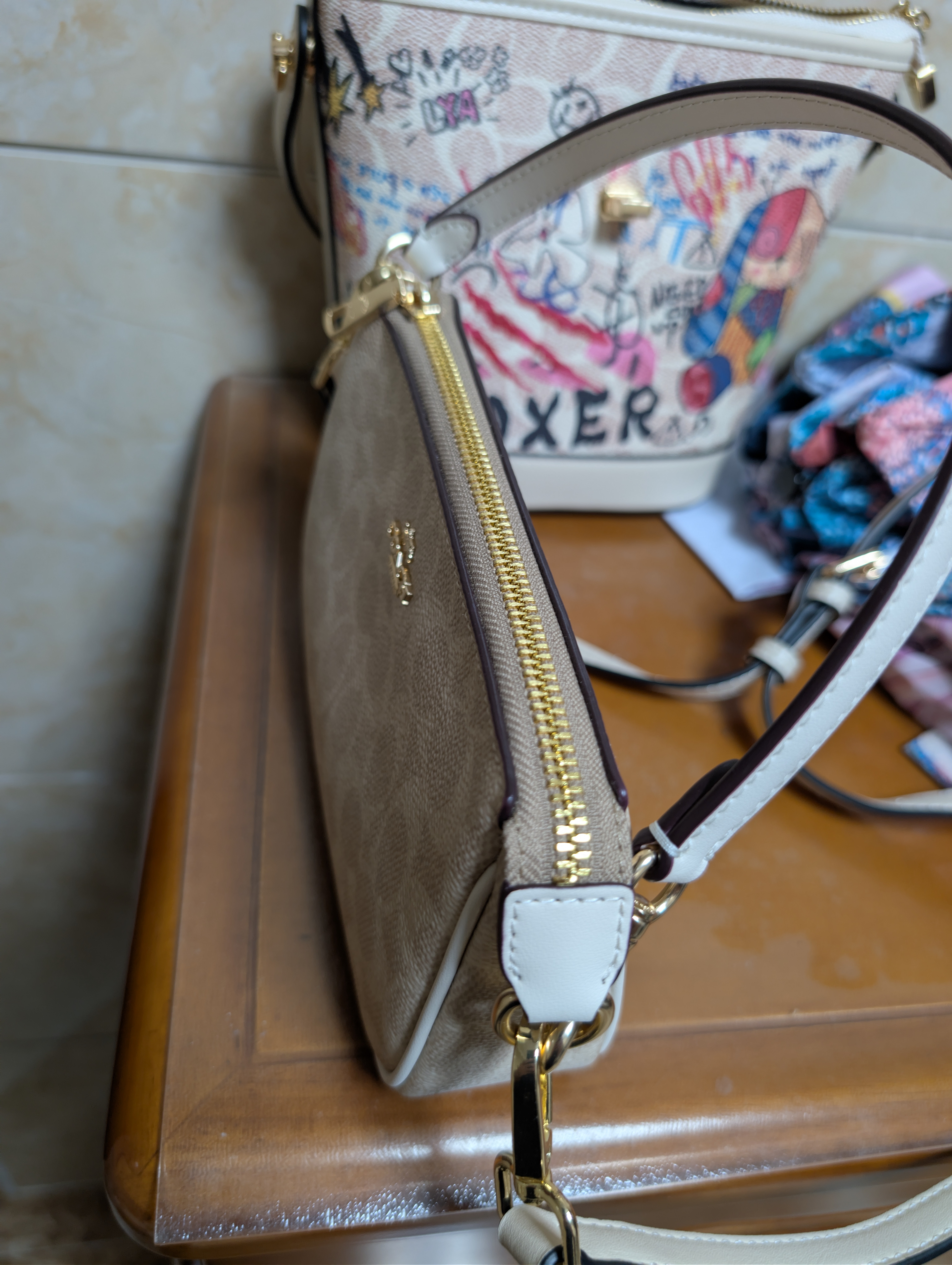 蔻驰（COACH）【品牌直供】女包Nolita麻将包单肩腋下包沙黄色CW426生日礼物 实拍图