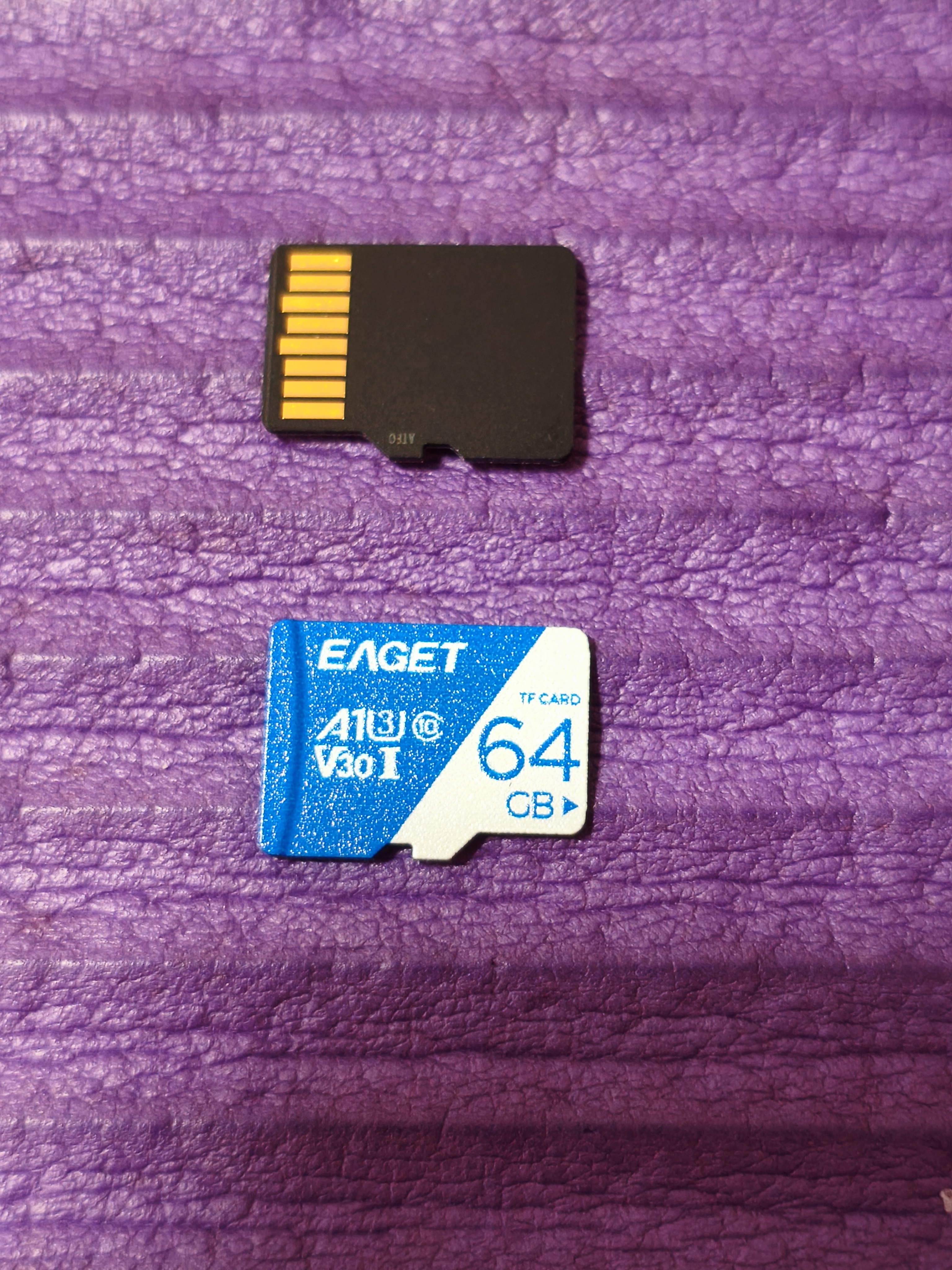忆捷（EAGET）64GB TF（MicroSD）存储卡  U3 V30 行车记录仪&安防监控专用内存卡 高速耐用 读速100MB/s 实拍图