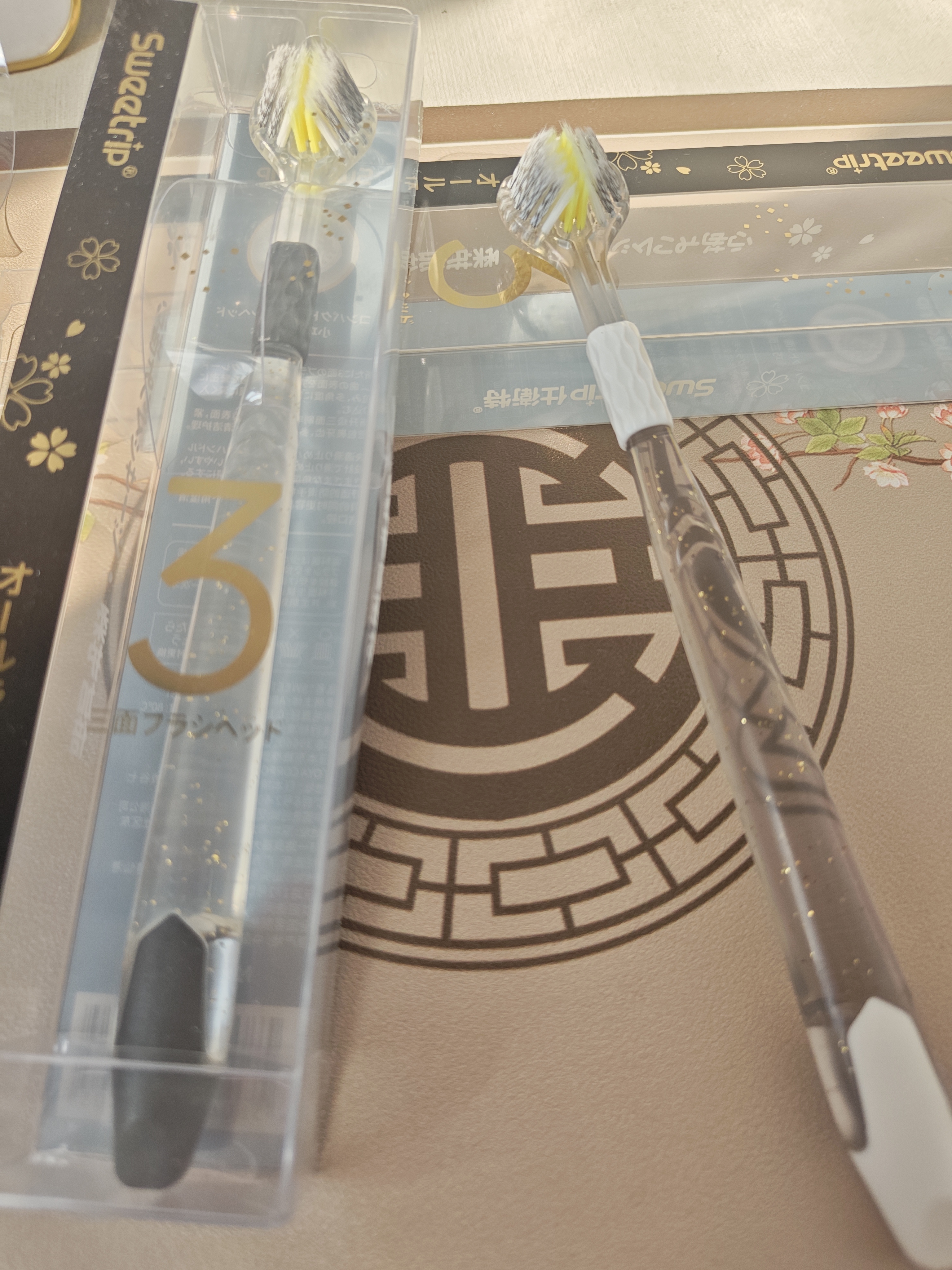 Sweetrip 日本三面牙刷软毛成人牙刷螺旋刷丝高端三头牙刷情侣独立包装2支 实拍图