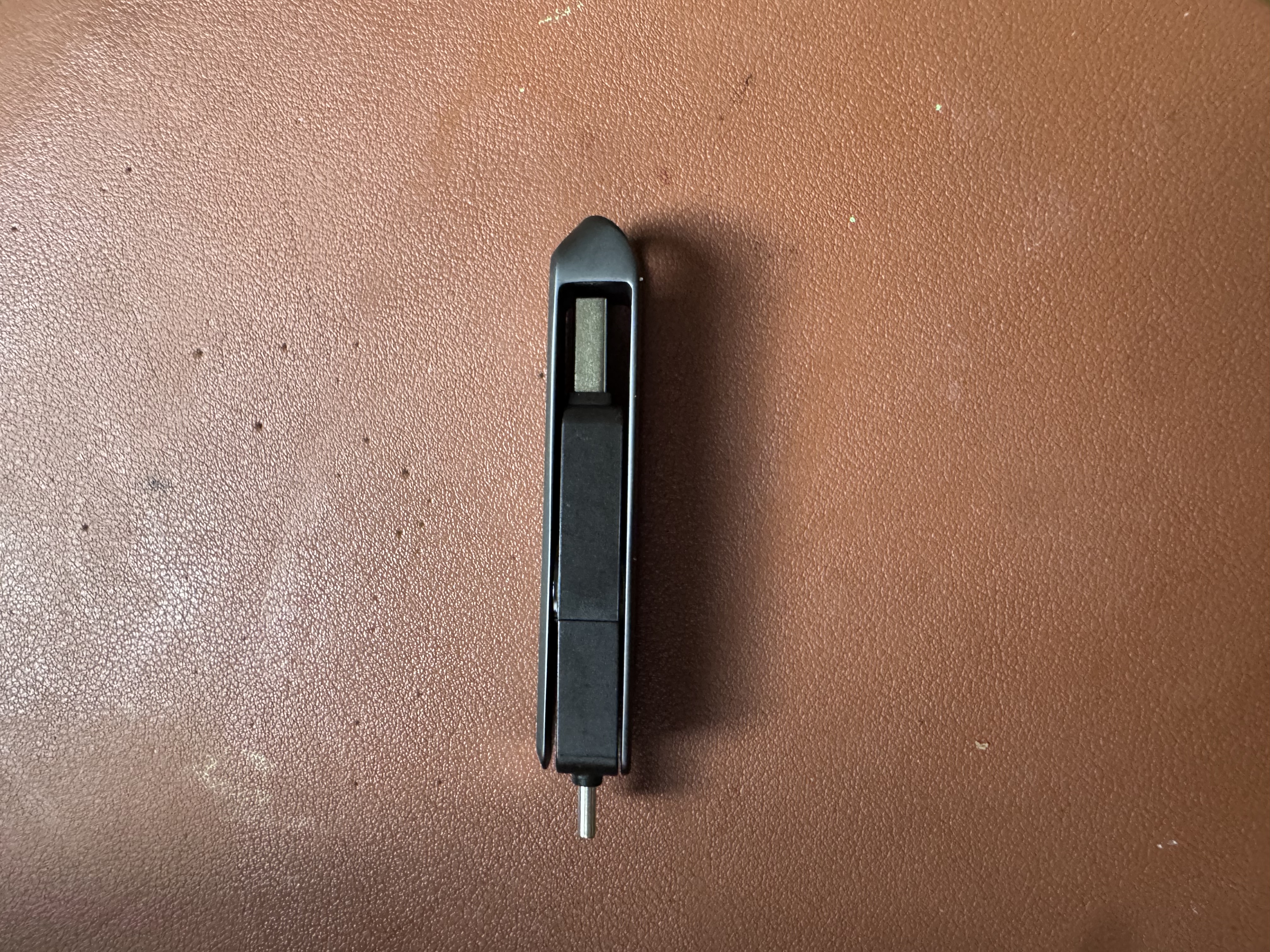 Sandisk闪迪256GB USB3.2 Type-C 双接口 DDE1高速固态U盘 读1000MB/s 写900MB/s 兼容手机电脑大容量金属优盘 实拍图