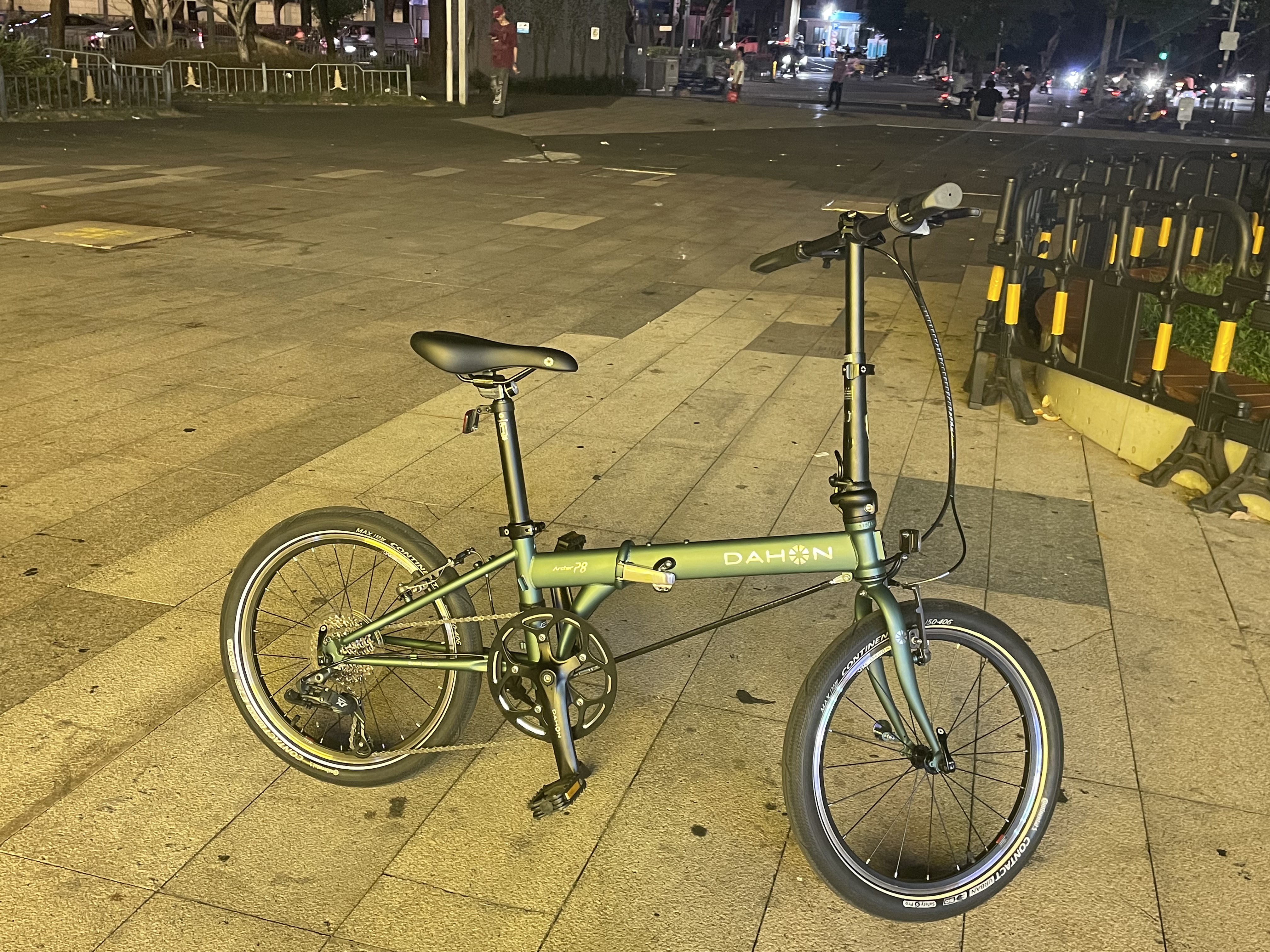 大行（DAHON）P8折叠自行车20英寸8级变速单车KBC083  消光灰绿【JD定制】 实拍图