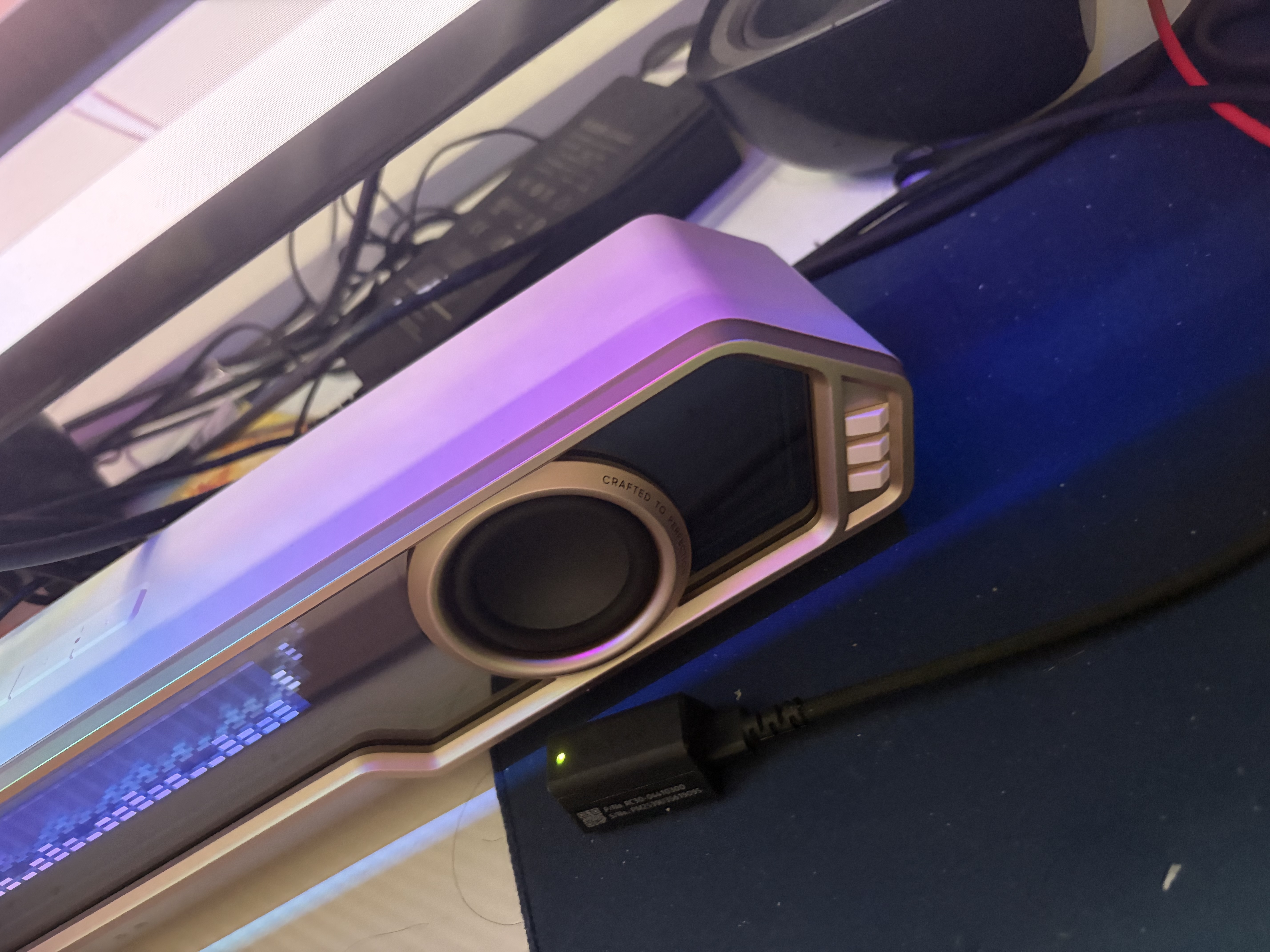 漫步者花再Halo PixelBar26年新版电脑字幕歌词音响桌面PS游戏音箱电脑回音壁蓝牙长条有线RGB灯效 樱花粉 实拍图