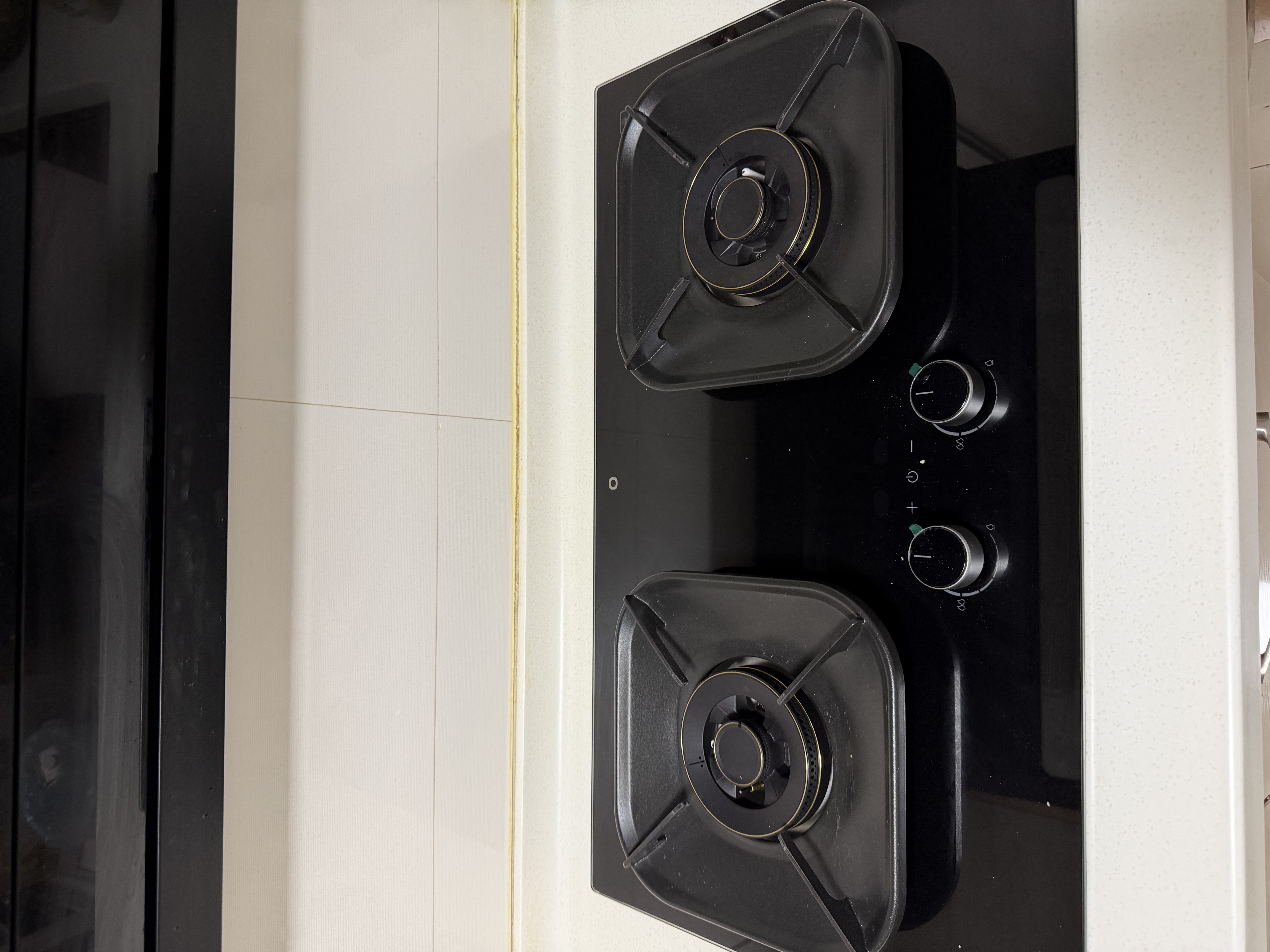 京东京造烟灶套装【灵犀P1+定时灶具】烟灶联动家用变频抽油烟机30m³吸力 5.2KW天然气燃气灶 一级能效 实拍图