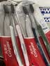 高露洁（Colgate）纤柔炭旋丝备长炭成人软毛牙刷4支含银离子深层清洁颜色随机 实拍图