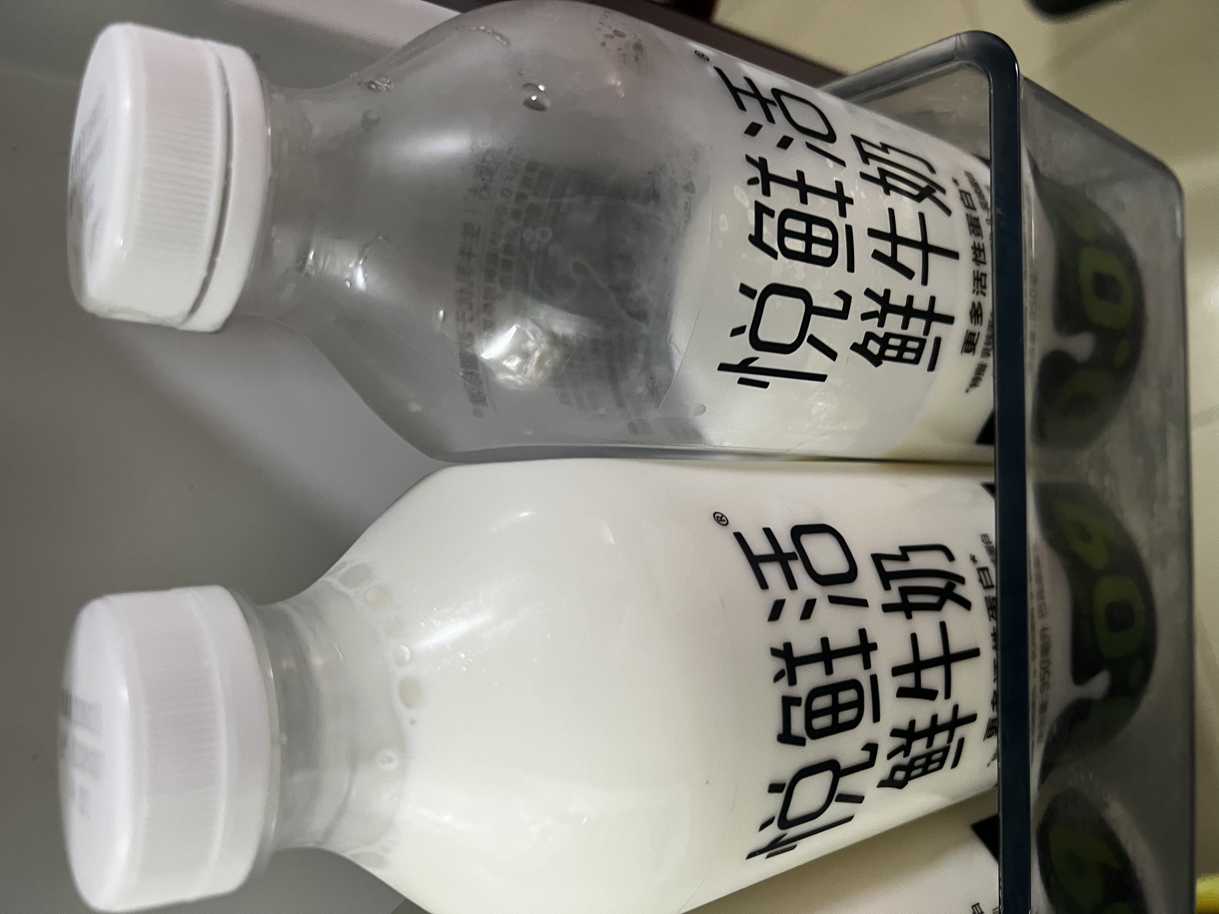悦鲜活鲜牛奶 定期购 950ml家庭装牛奶原生高钙低温鲜奶  实拍图