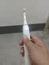 欧乐B德国进口电动牙刷成人iO3plus专业护龈刷刷头*2白 生日礼物男士礼物价格保护新婚礼物（包装随机） 实拍图