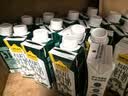 认养一头牛有机纯牛奶 3.8g蛋白质 高钙 250ml*16盒 整箱 礼盒送礼 实拍图