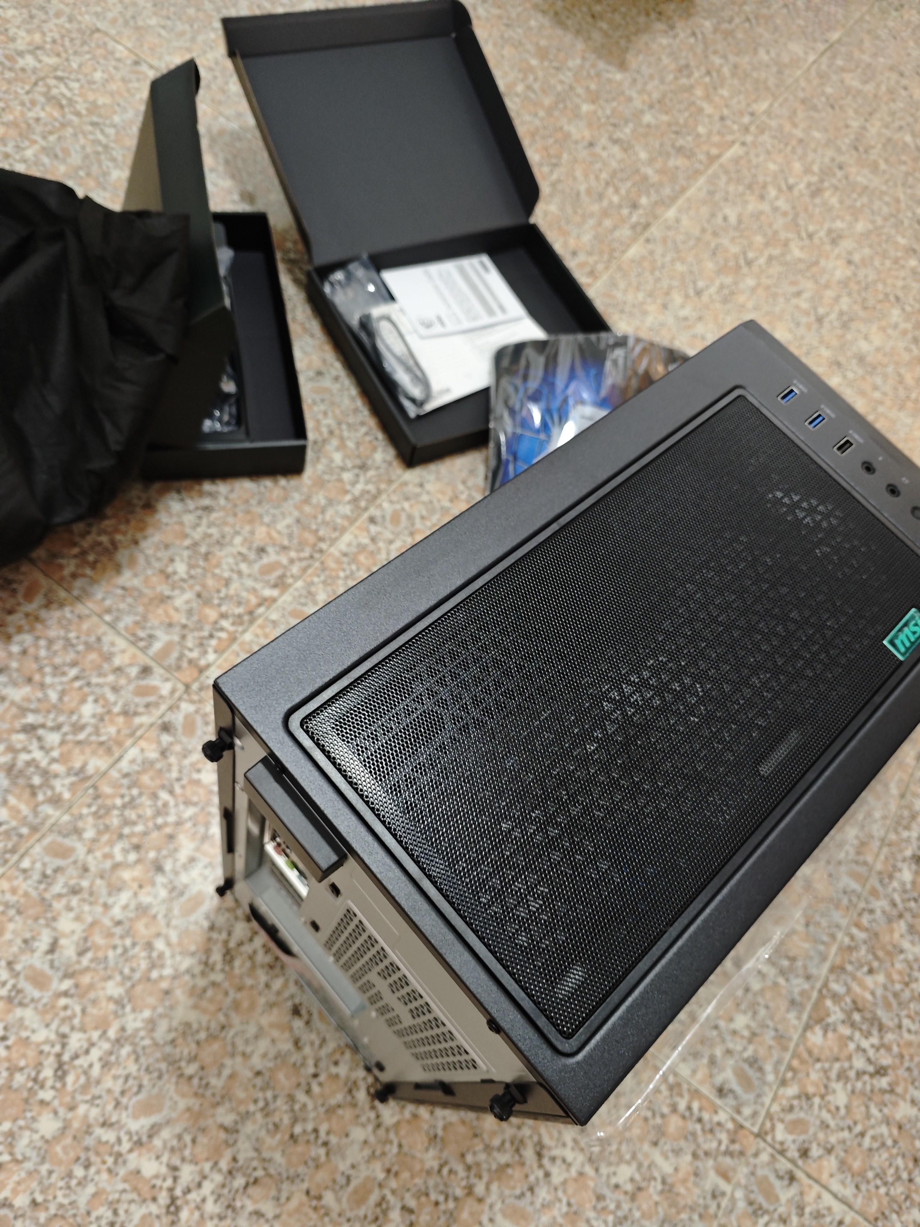 AMD锐龙R7 4700LE/RX6500XT 4G/16G/512G电竞游戏台式电脑主机DIY组装电脑 实拍图